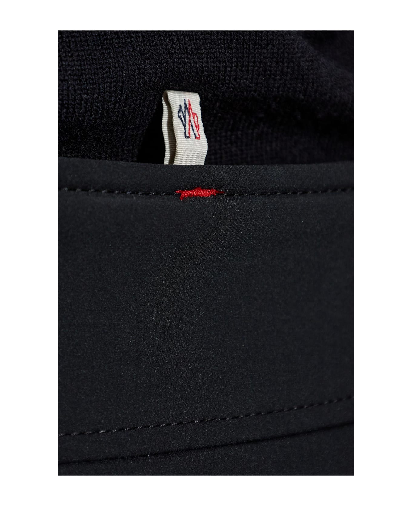 Moncler Grenoble Moncler Grenoble Performance & Style - Black