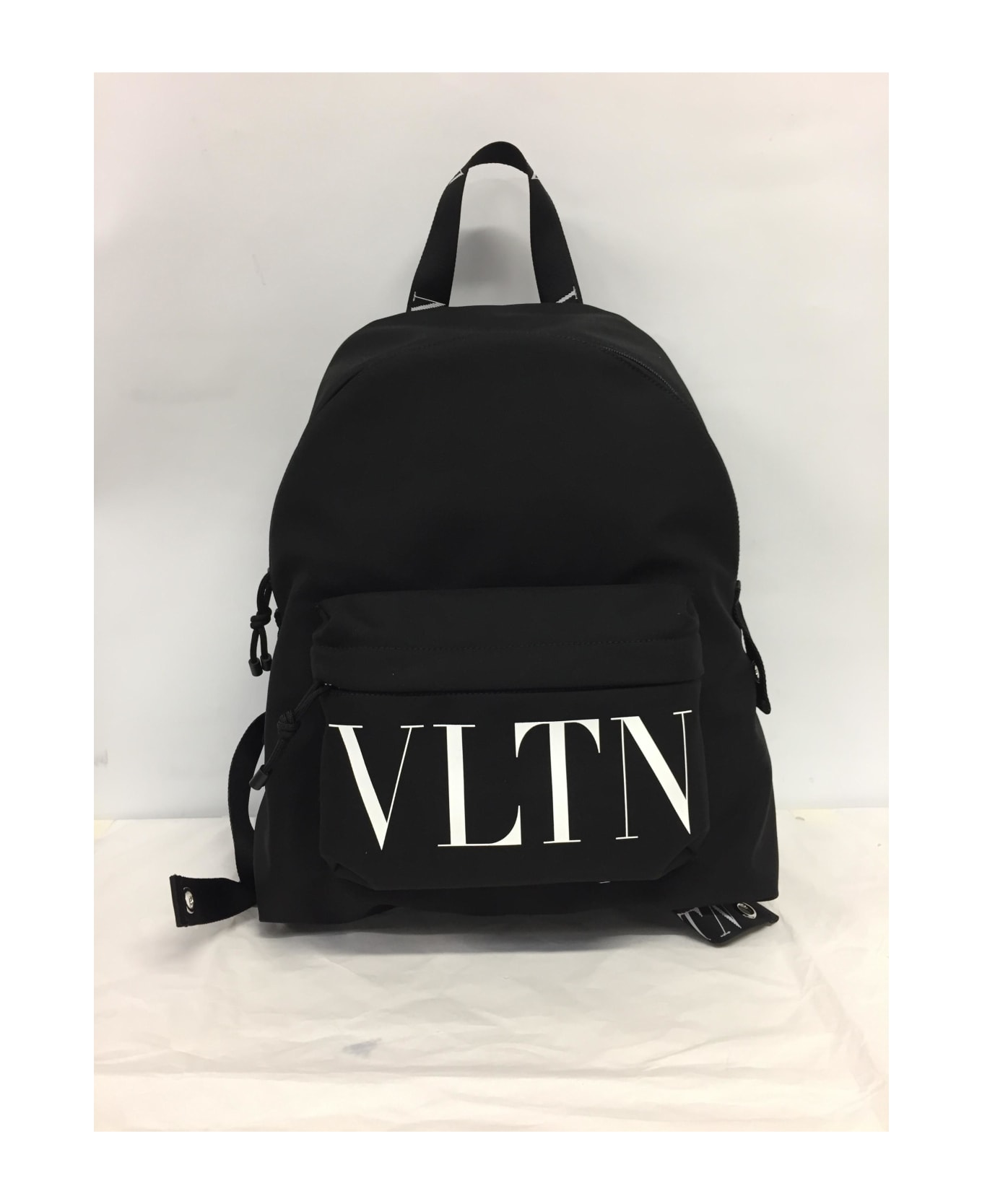 Valentino Garavani Nylon Backpack - Nero/bianco