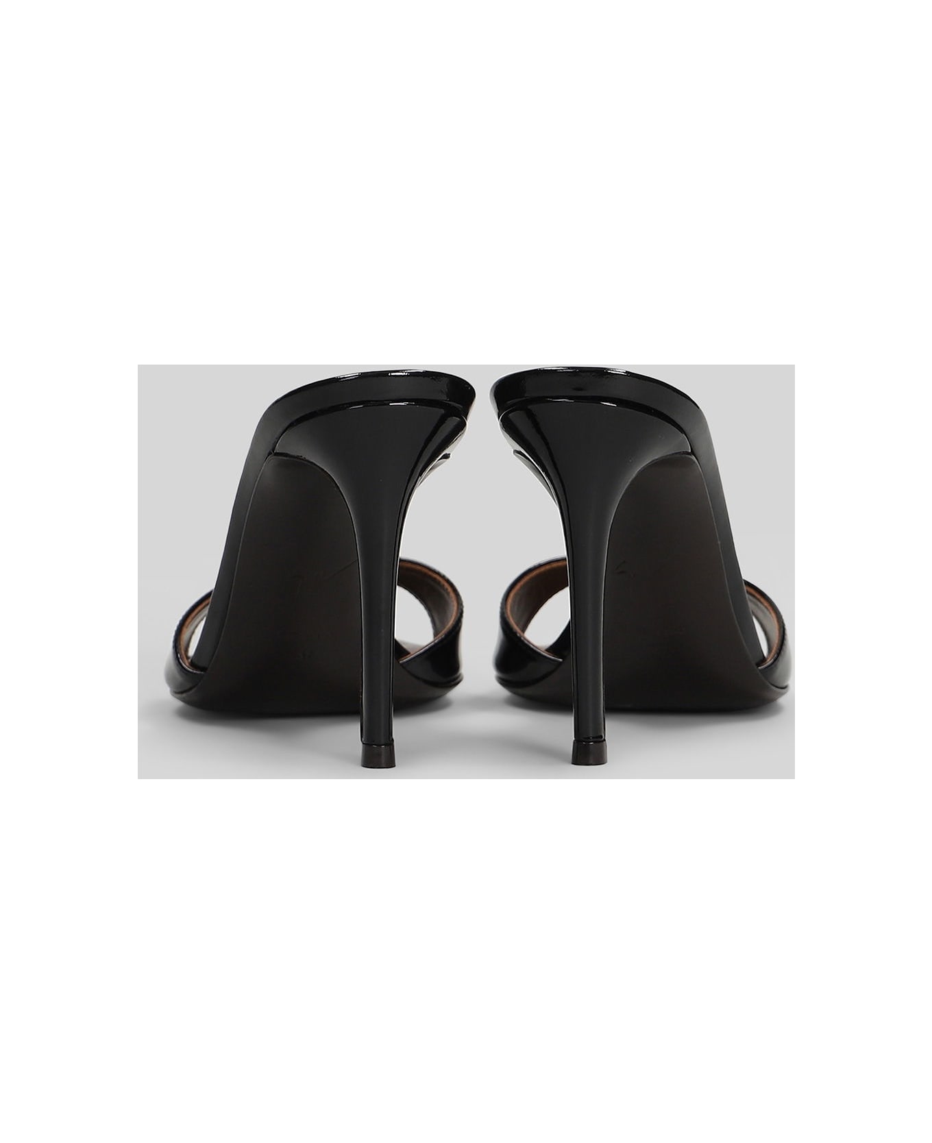 Giuseppe Zanotti Intriigo Strap 90 Sandals In Black Patent Leather - black