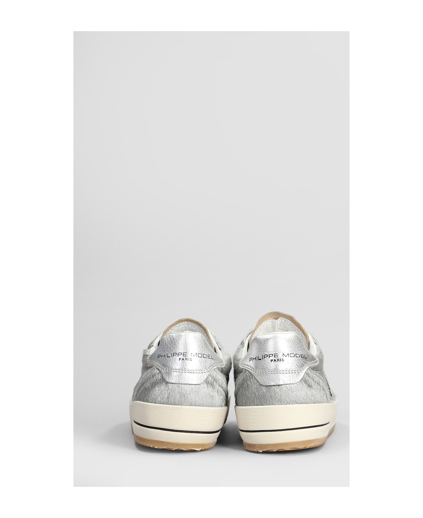 Philippe Model Nice Low Sneakers In Silver Pony Skin - silver