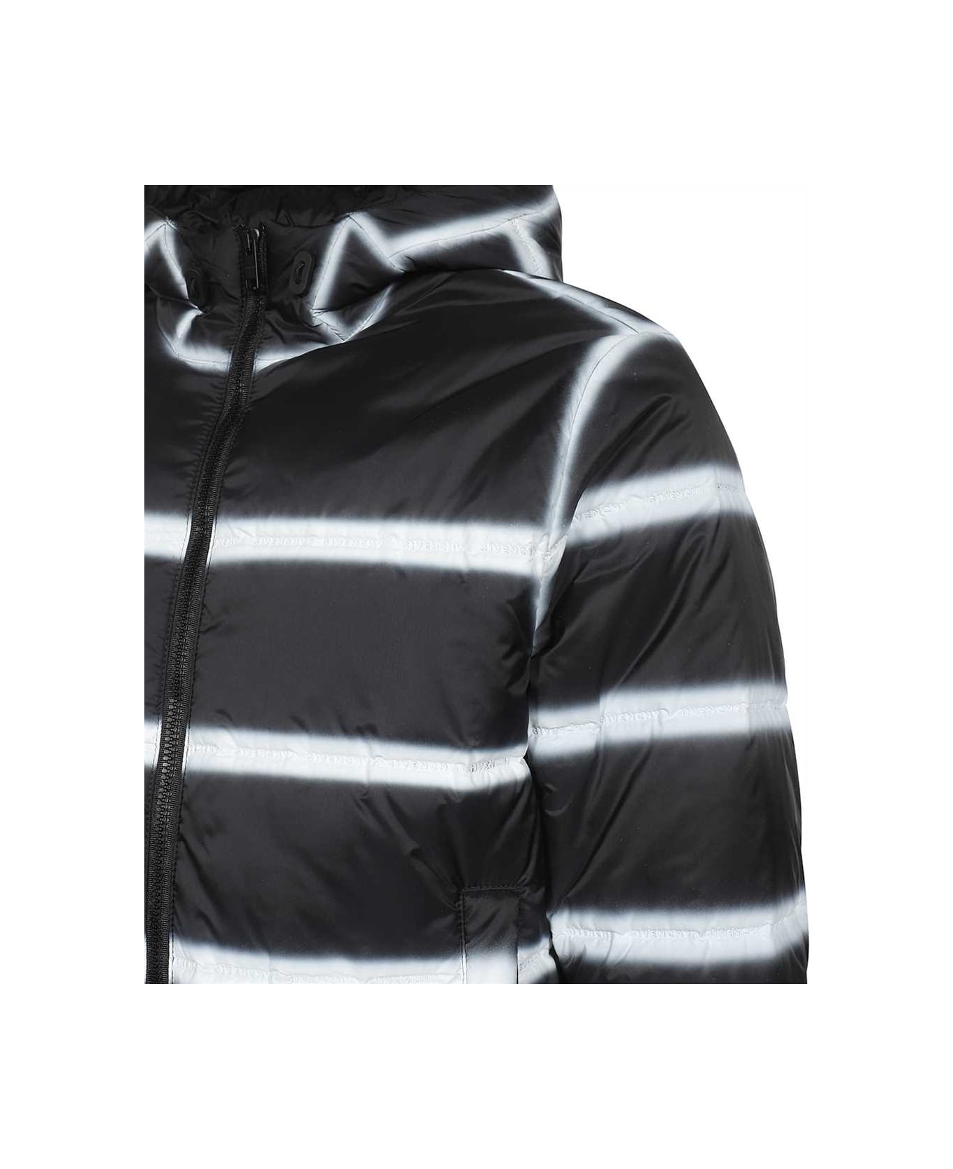 Givenchy Hooded Puffer Jacket - black