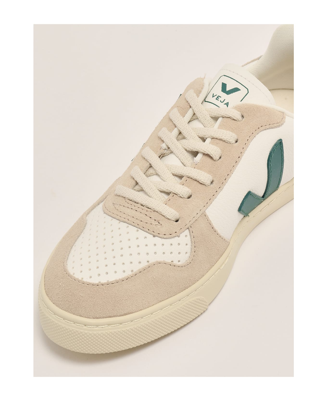 Veja Small V-10 Sneaker - B.CO-VERDE