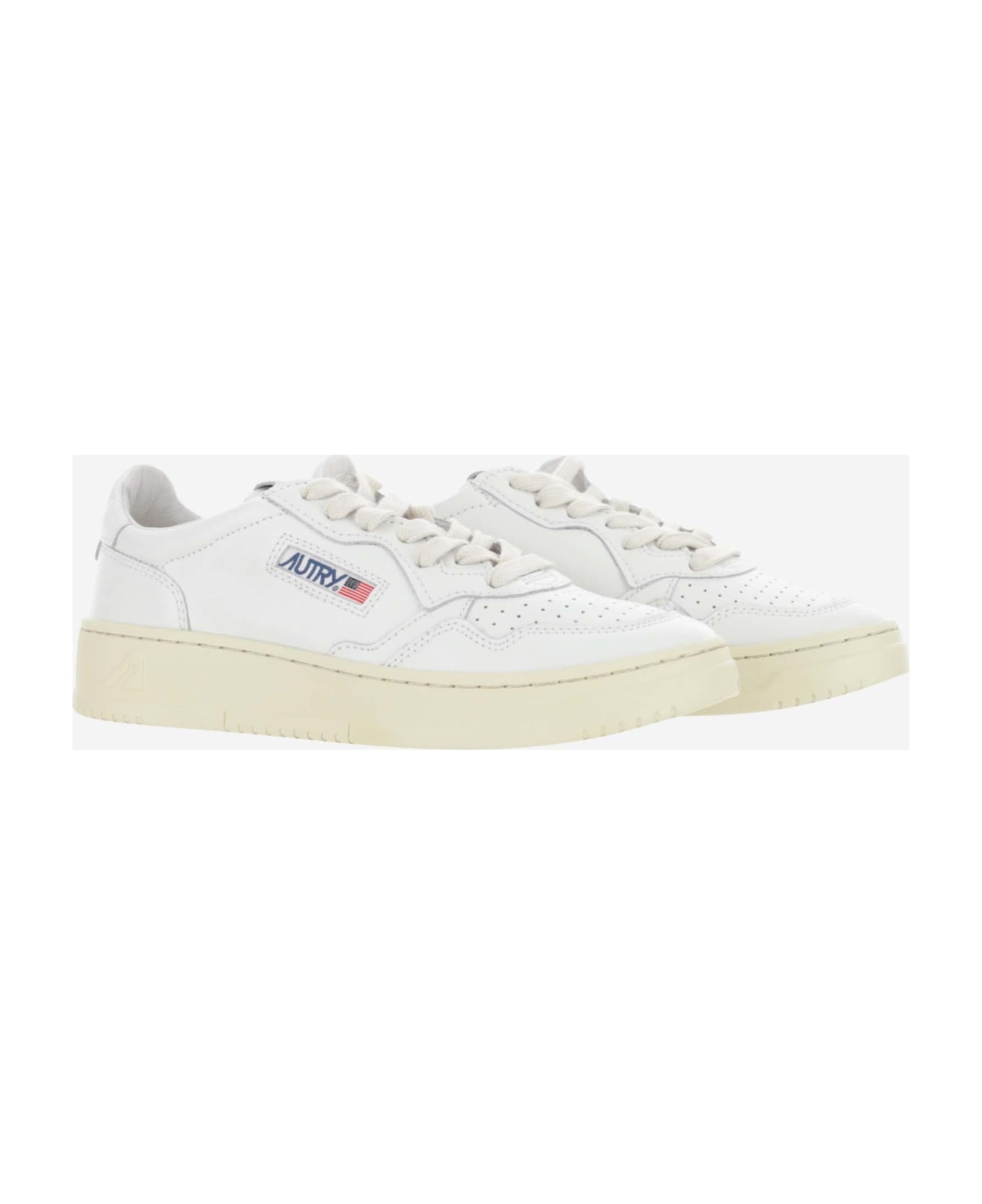 Autry Low Medalist Sneakers - White