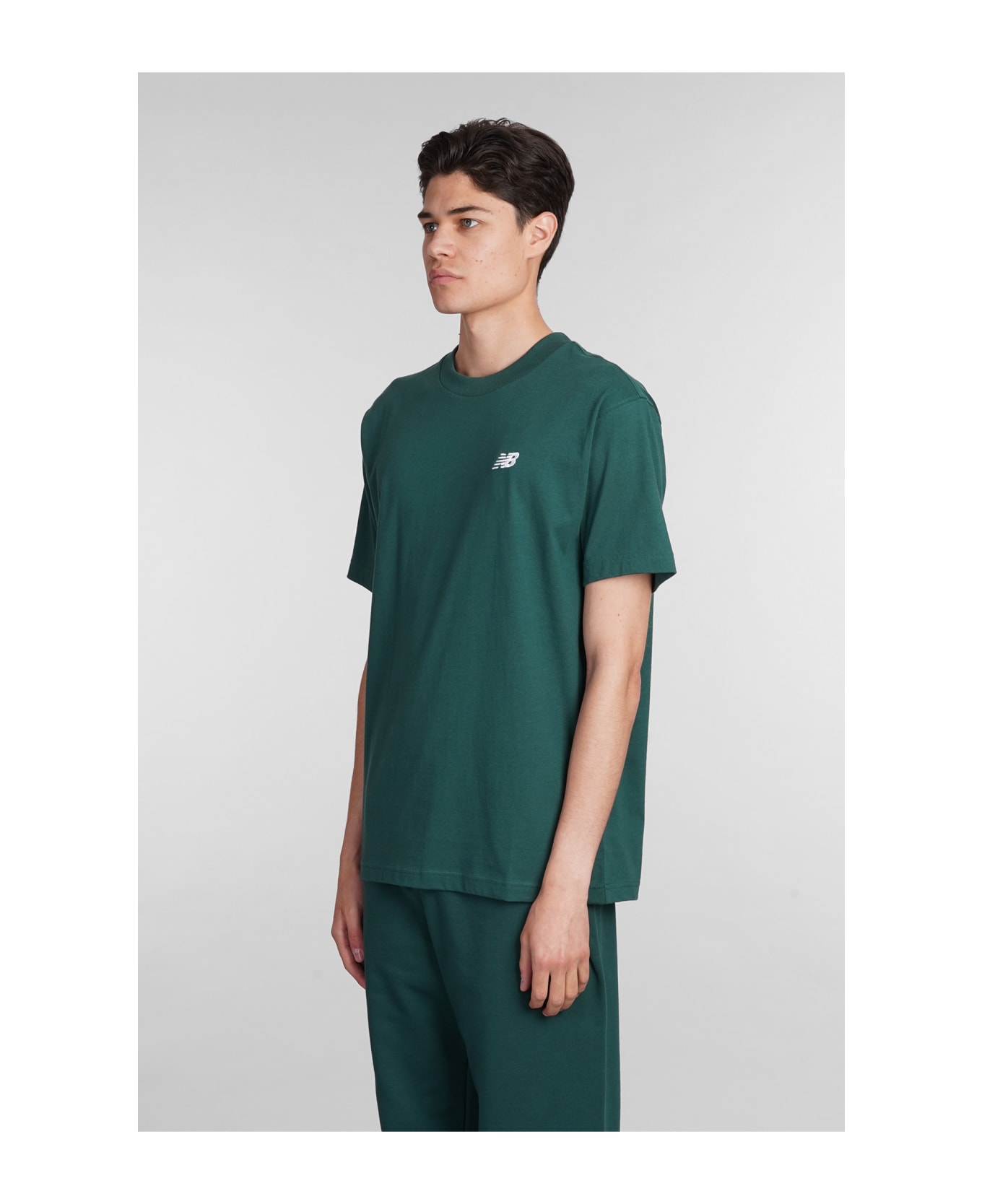 New Balance T-shirt In Green Cotton - green
