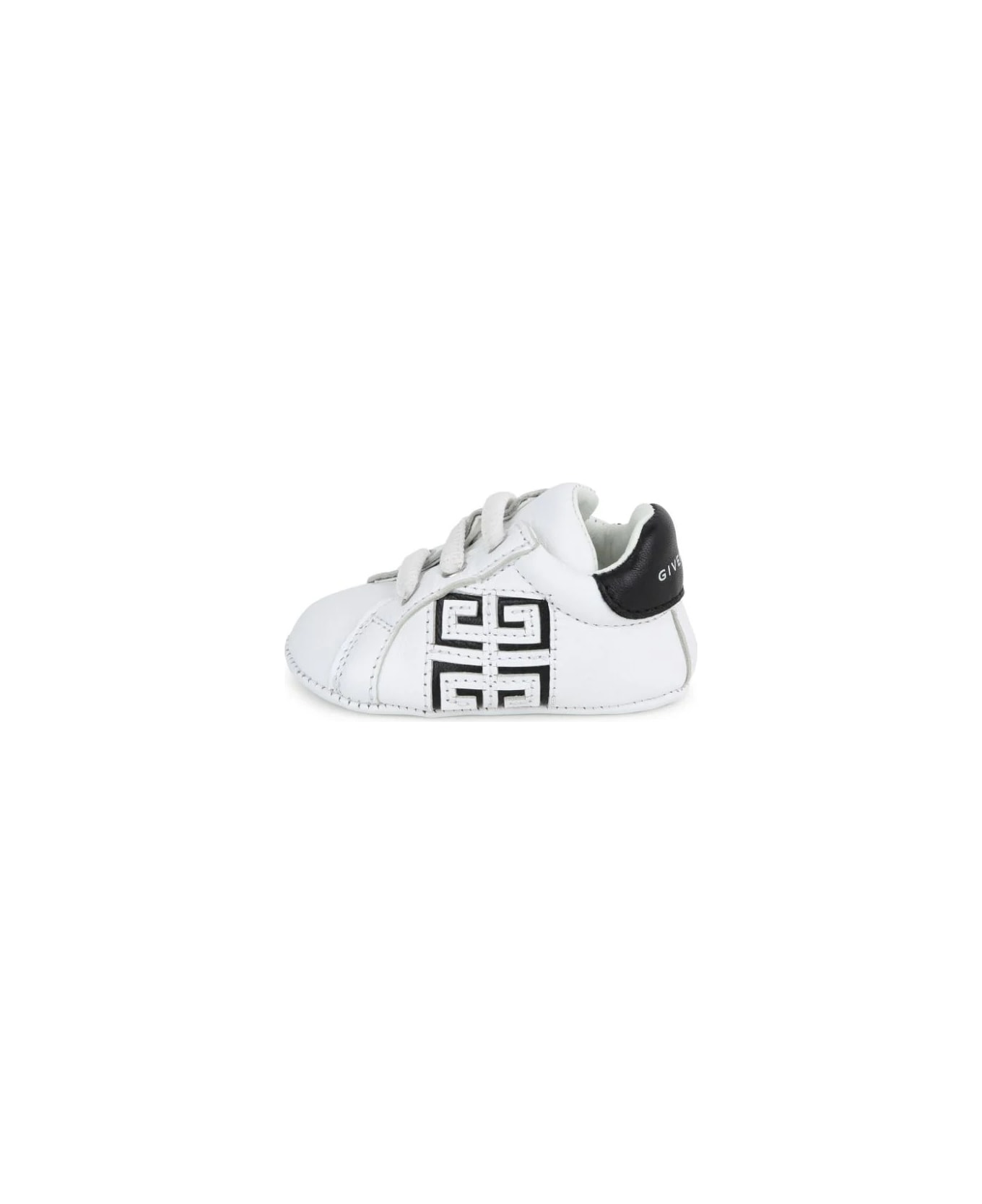Givenchy White And Black 4g Sneakers - White シューズ