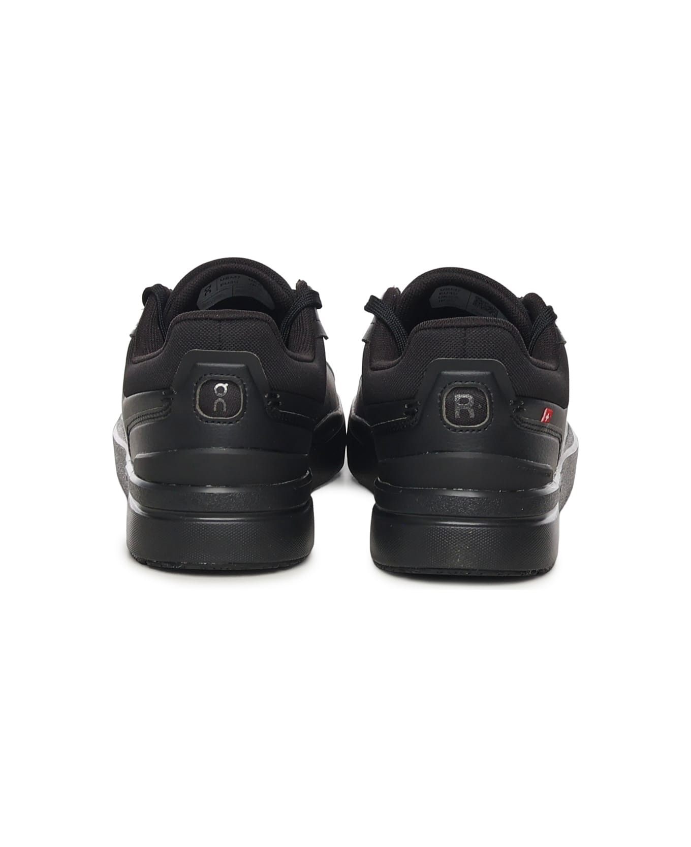 ON The Roger Advantage Sneakers - Black