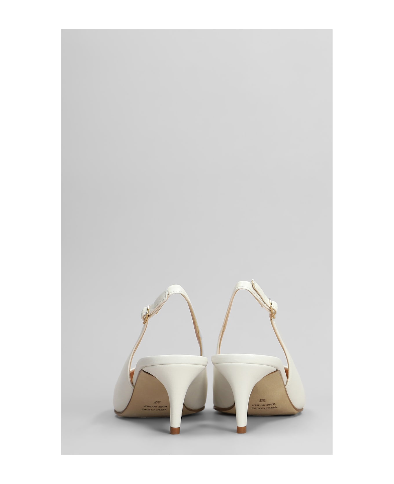 The Seller Pumps In White Leather - white