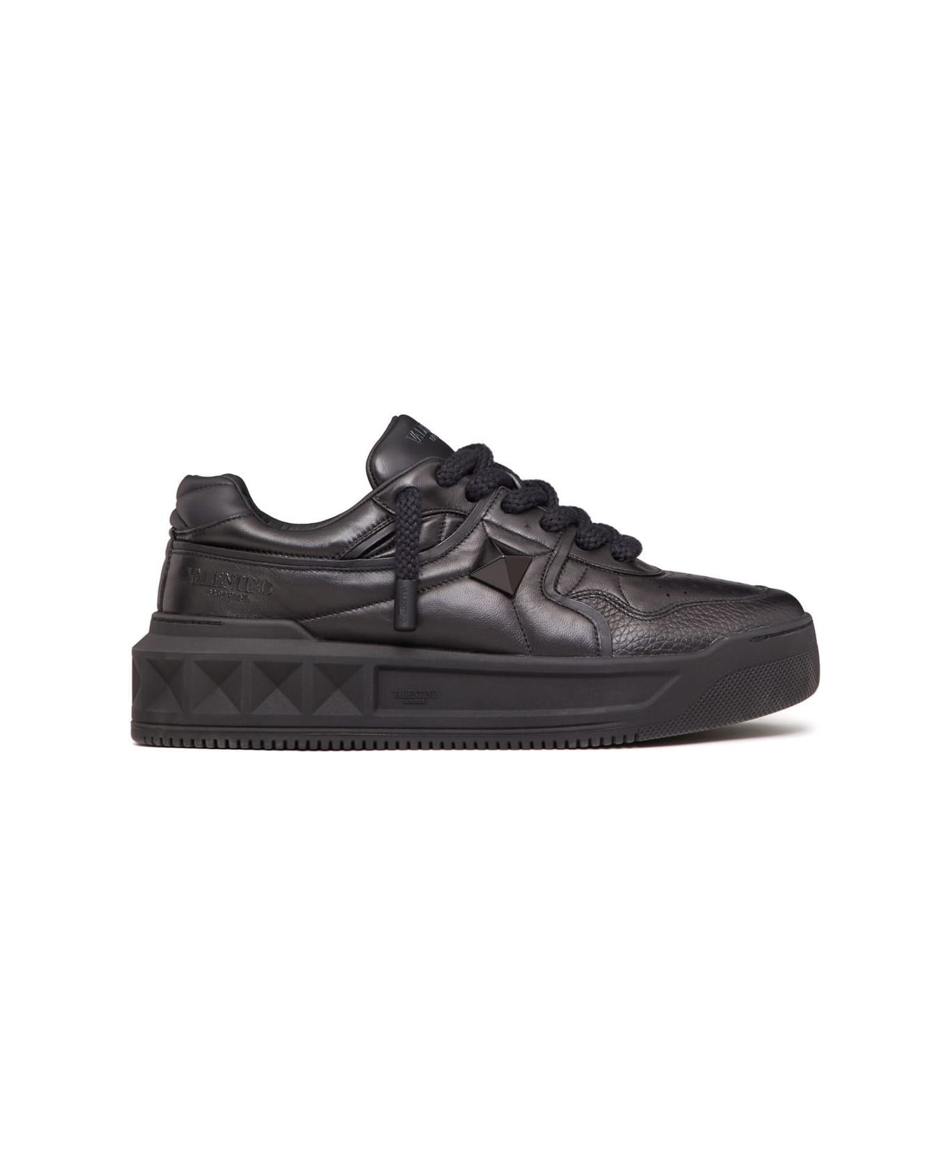 Valentino Garavani One Stud Xl Leather Sneakers - Black