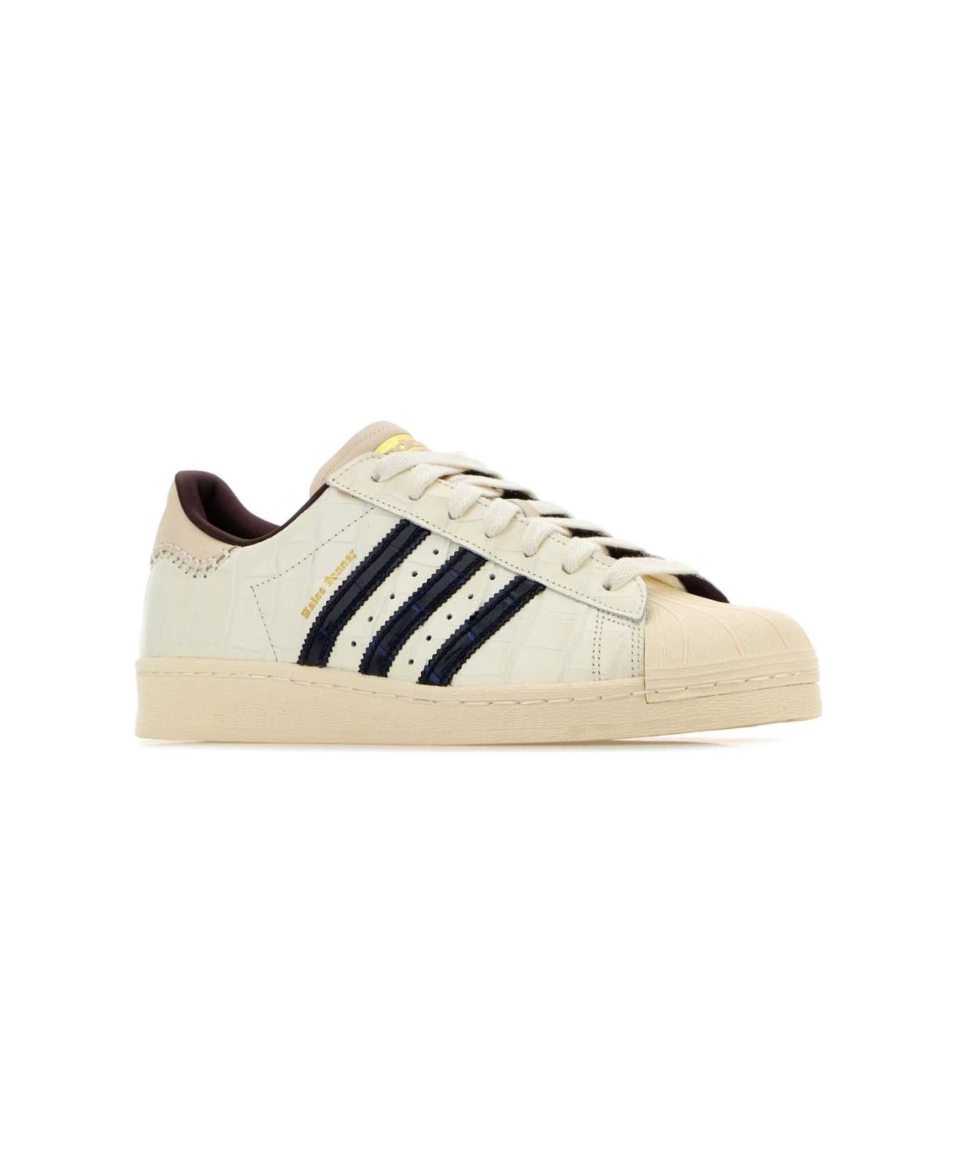 Adidas White Leather Adidas X Wales Bonner Superstar Sneakers - WONWHICONAVYNGTRED