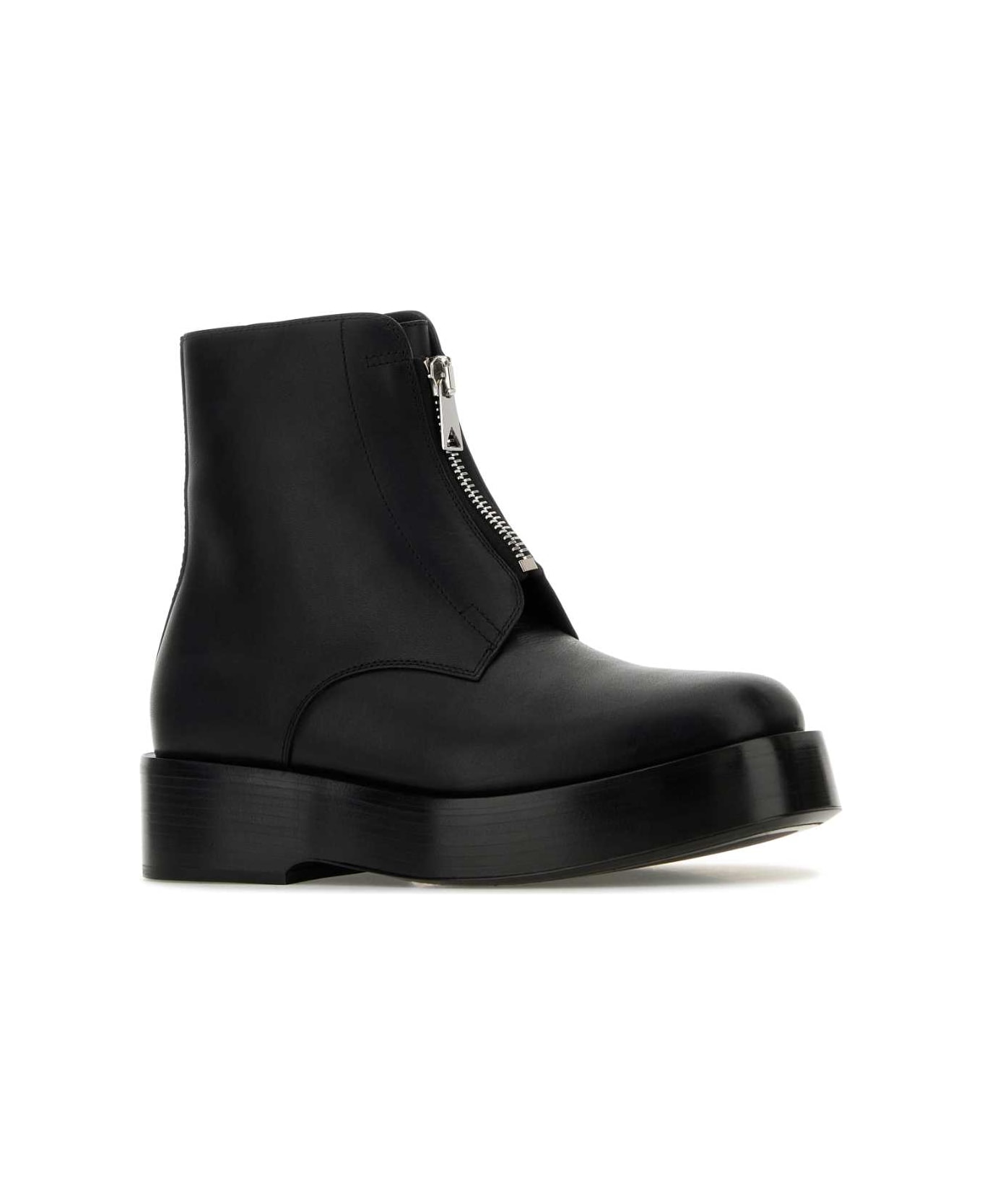 Bottega Veneta Black Leather Torino Ankle Boots - Black