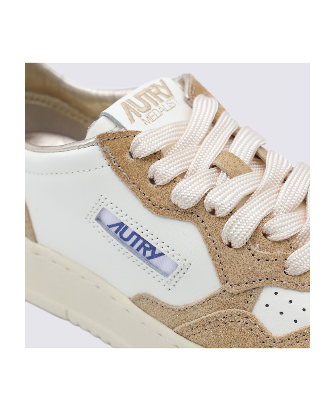 Autry Beige And Brown Leather Medalist Low Sneakers - Beige