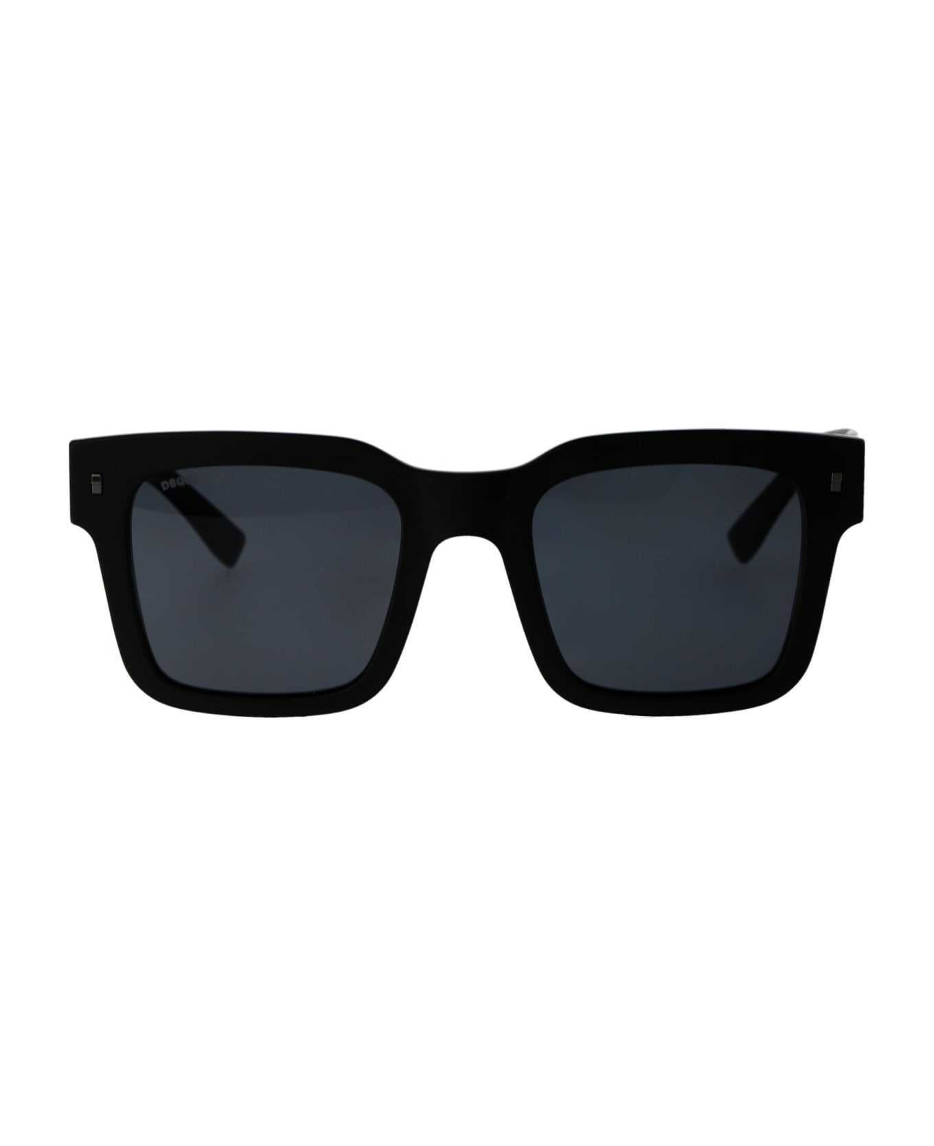 Dsquared2 Eyewear Icon 0010/s Sunglasses - 003Polish your vintage look wearing the ® Maggie Sunglasses