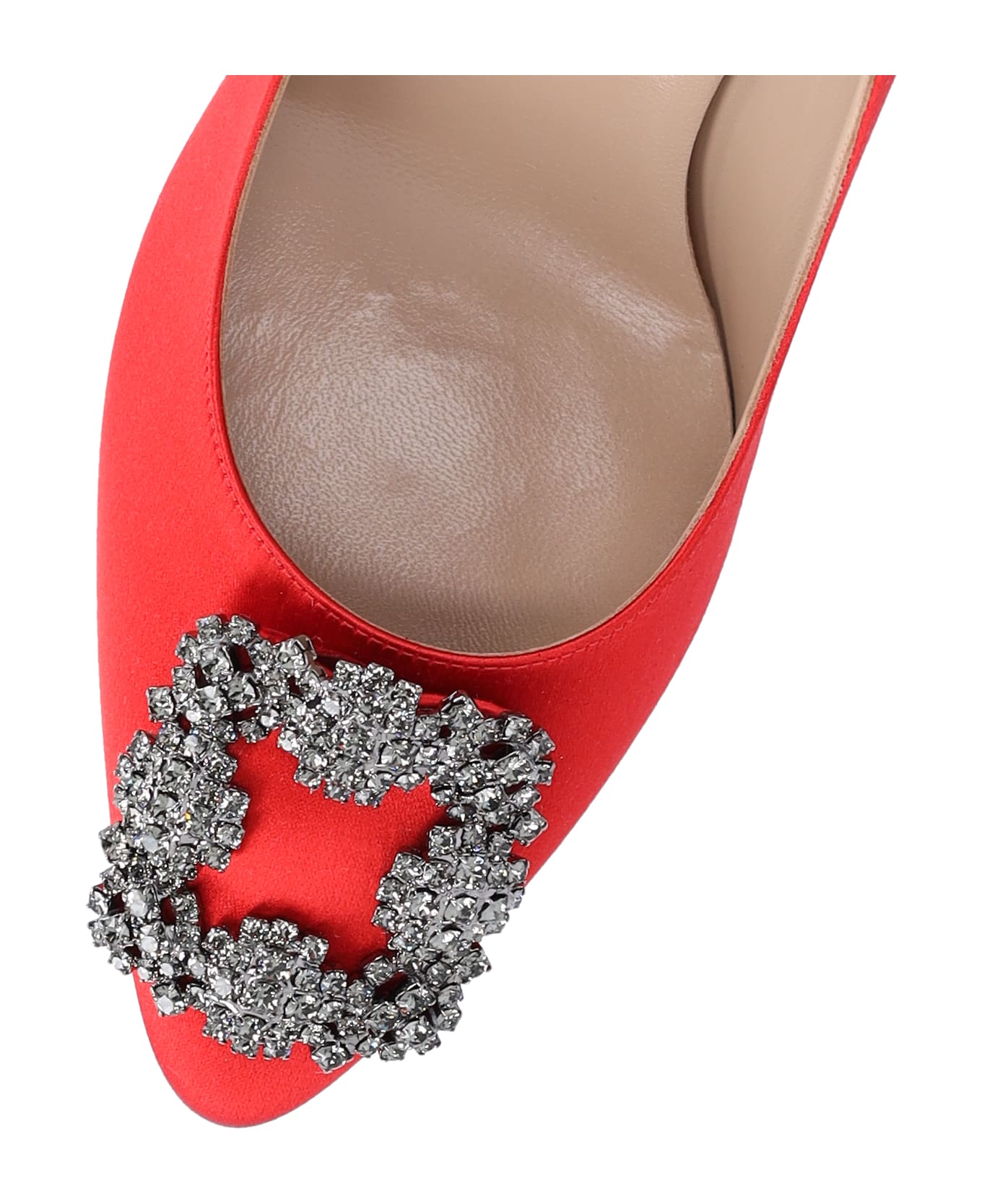 Manolo Blahnik 
hangisi
 Décolleté - Red