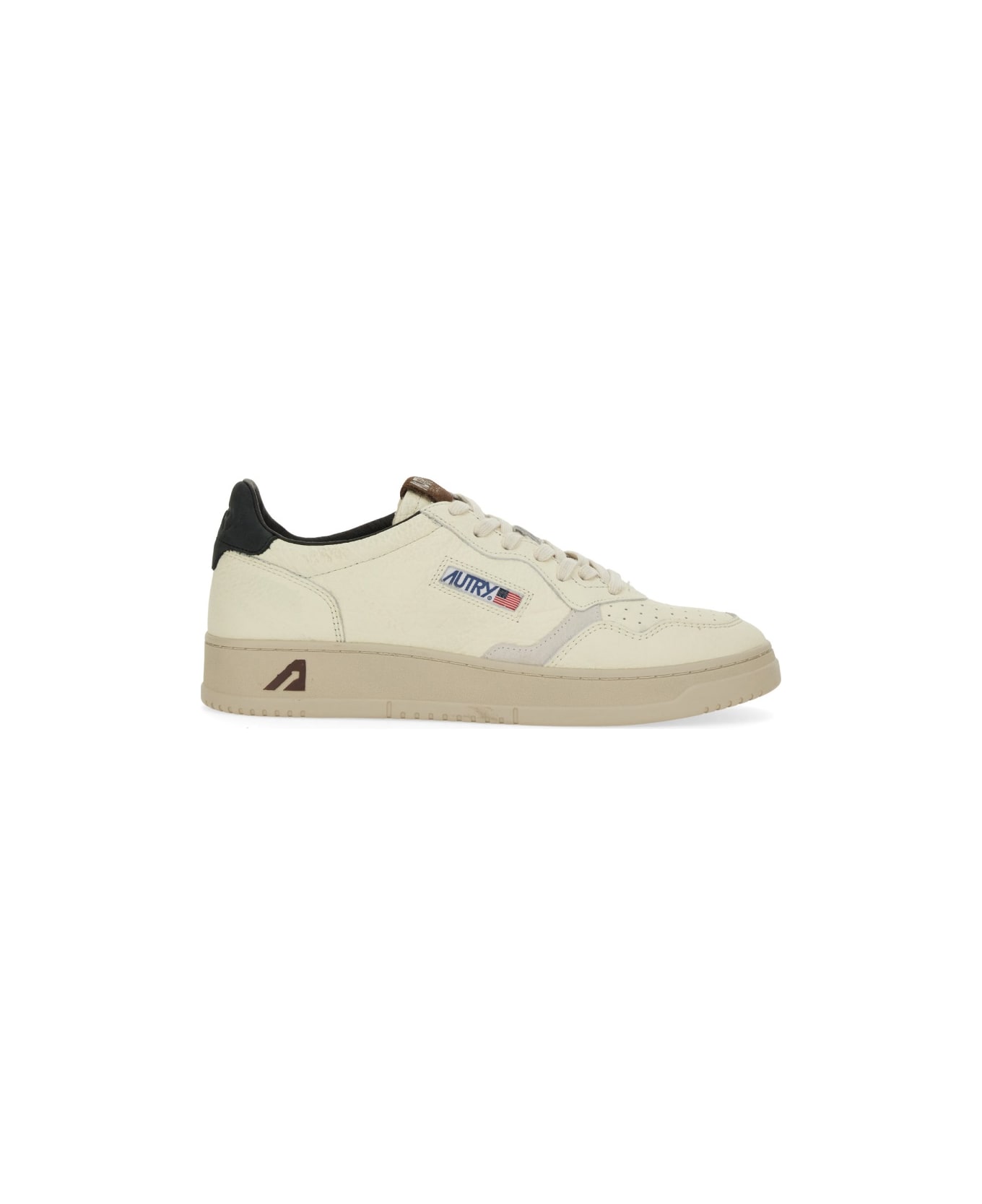 Autry "medalist" Low Sneaker - WHITE