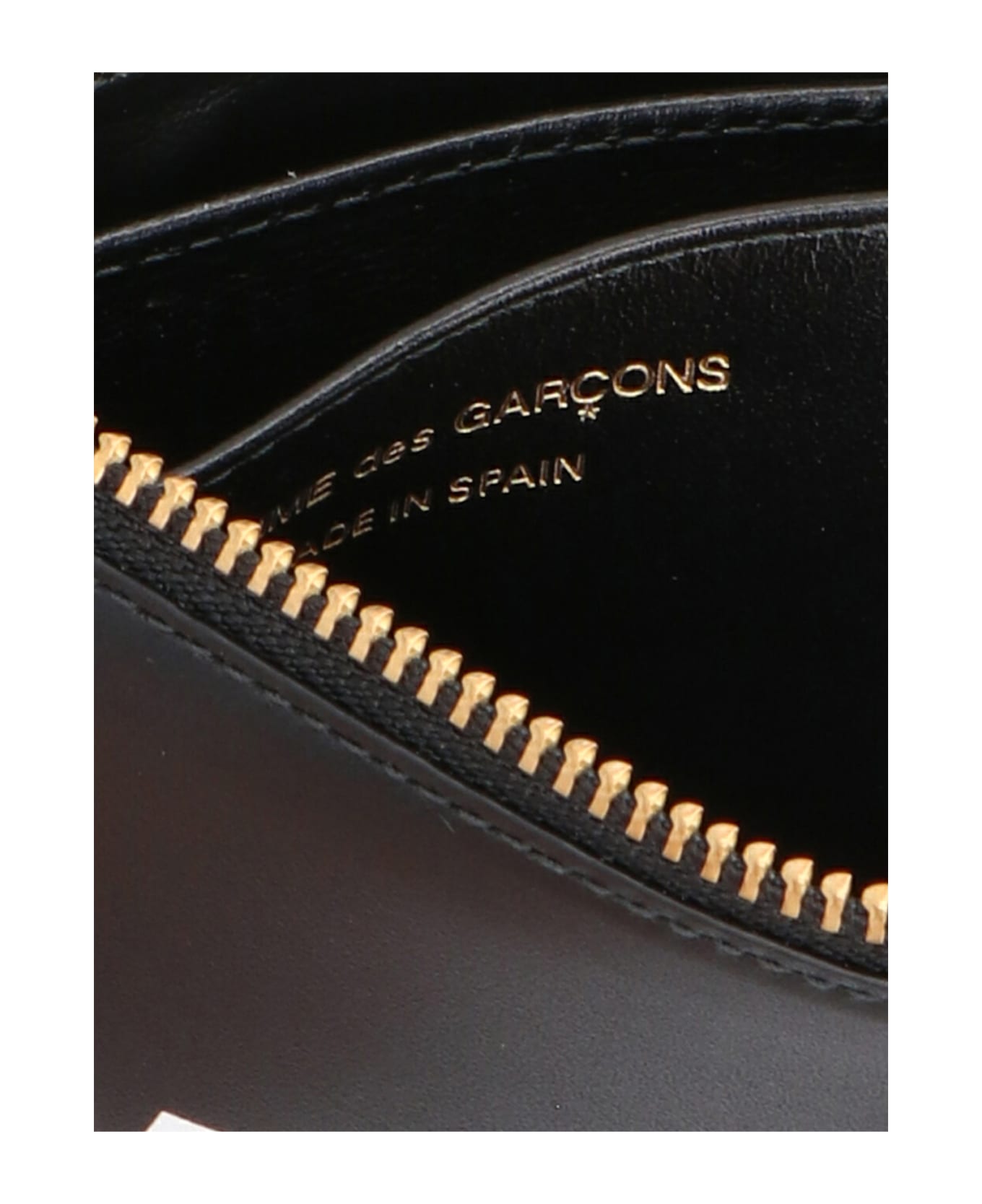 Comme des Garçons Wallet 
huge Logo Wallet - Black  