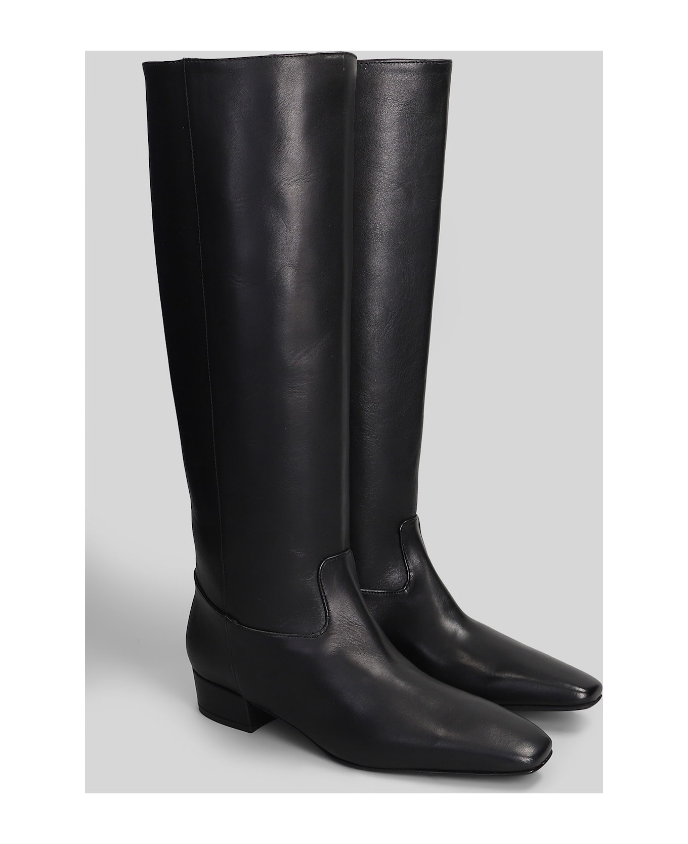 Fabio Rusconi Low Heels Boots In Black Leather - black