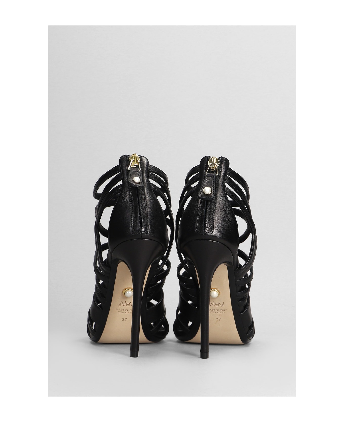 Alevì Jil 110 Sandals In Black Leather - black