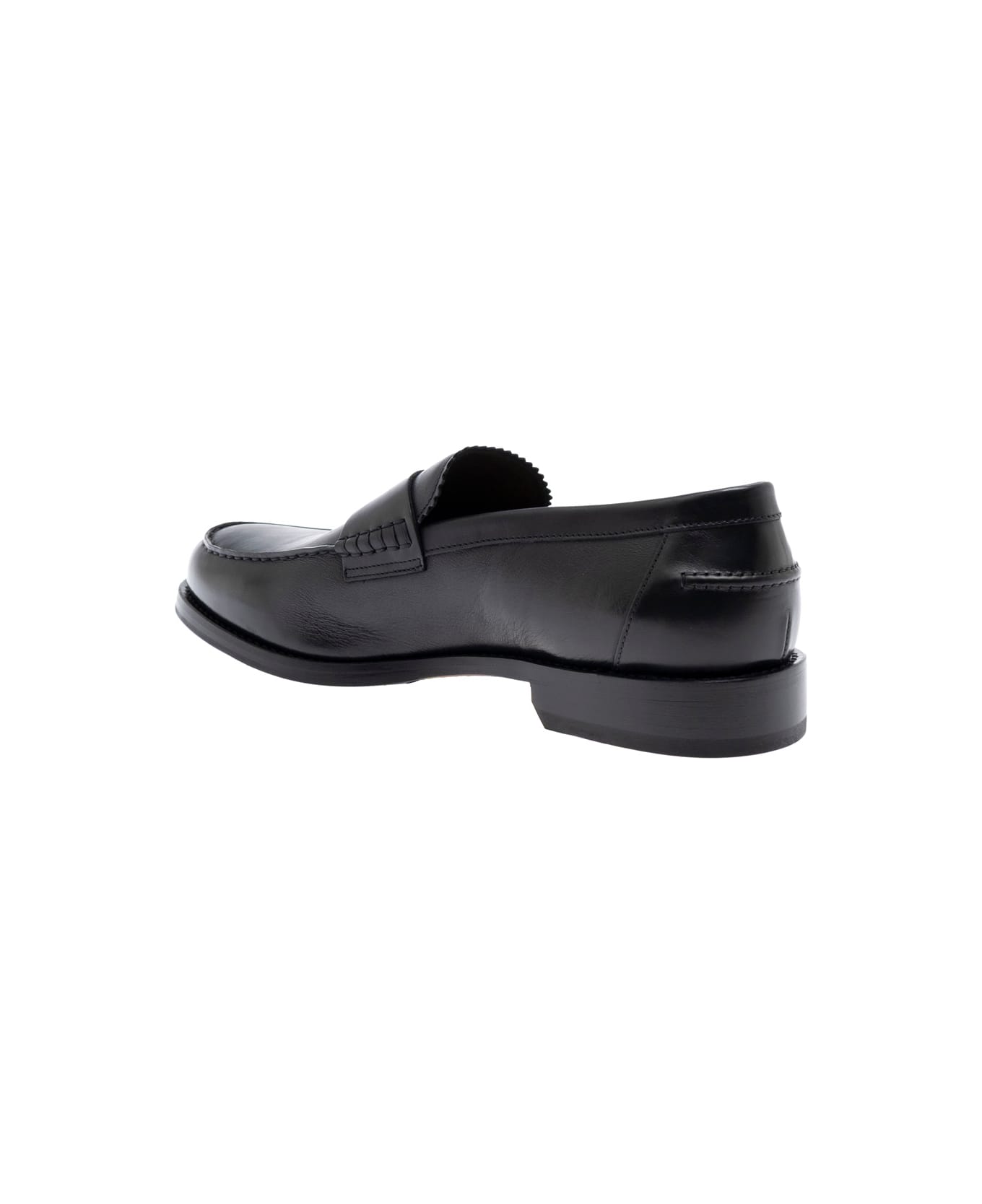 Doucal
s Black Loafers With Almond Toe In Leather Man - Black
