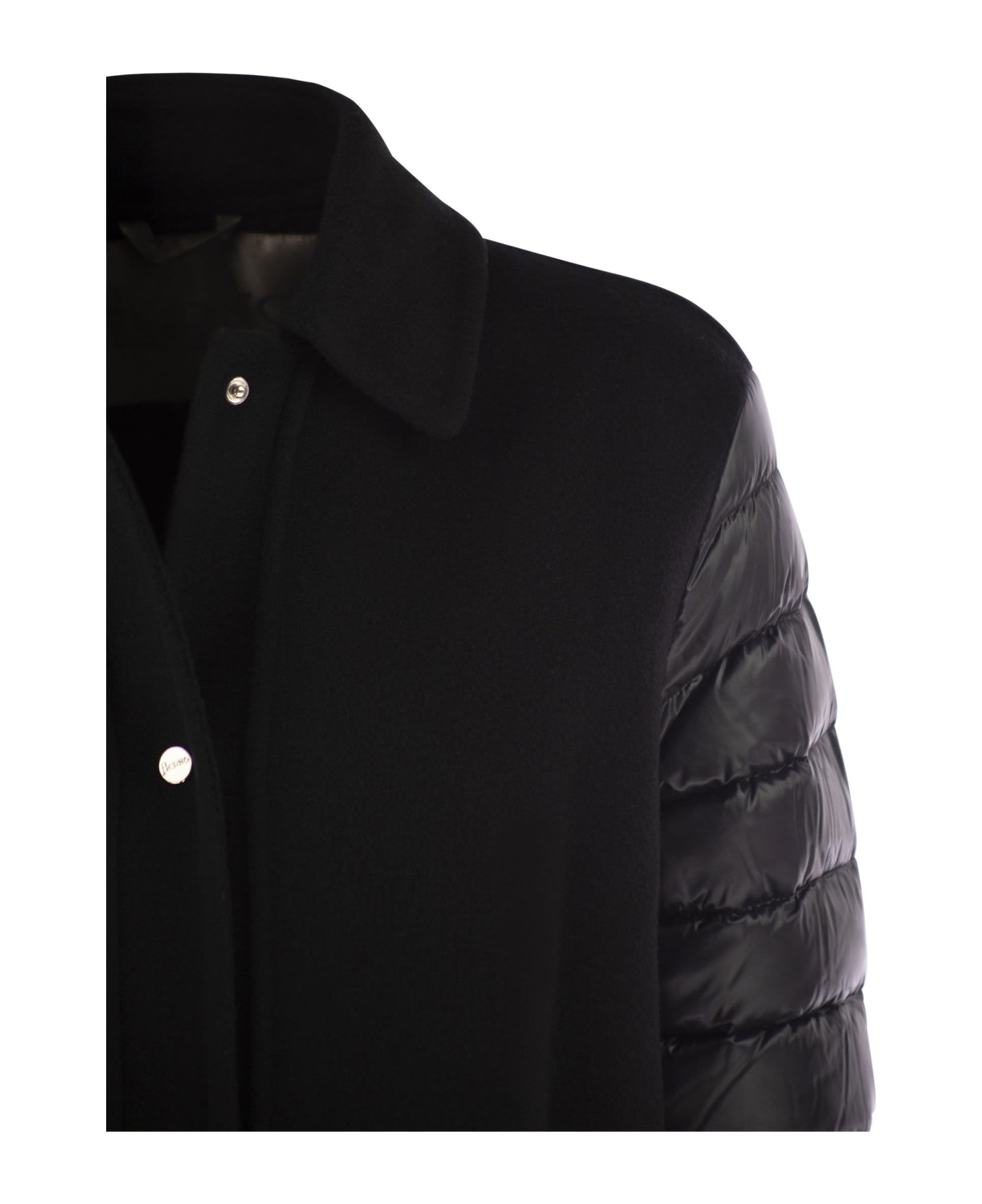 Herno Coat With Down Sleeves - Black