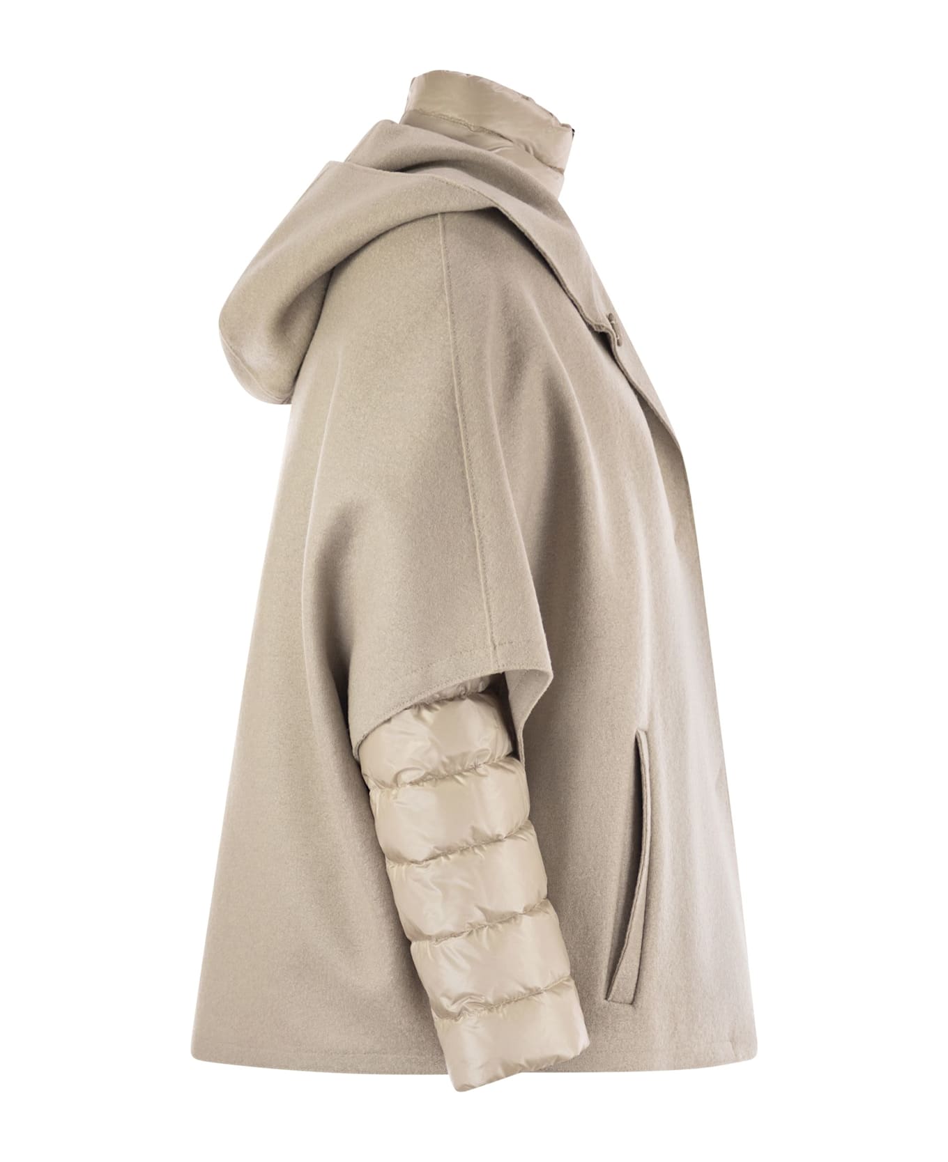 Herno Resort Hood In Ultralight Wool And Nylon - Beige