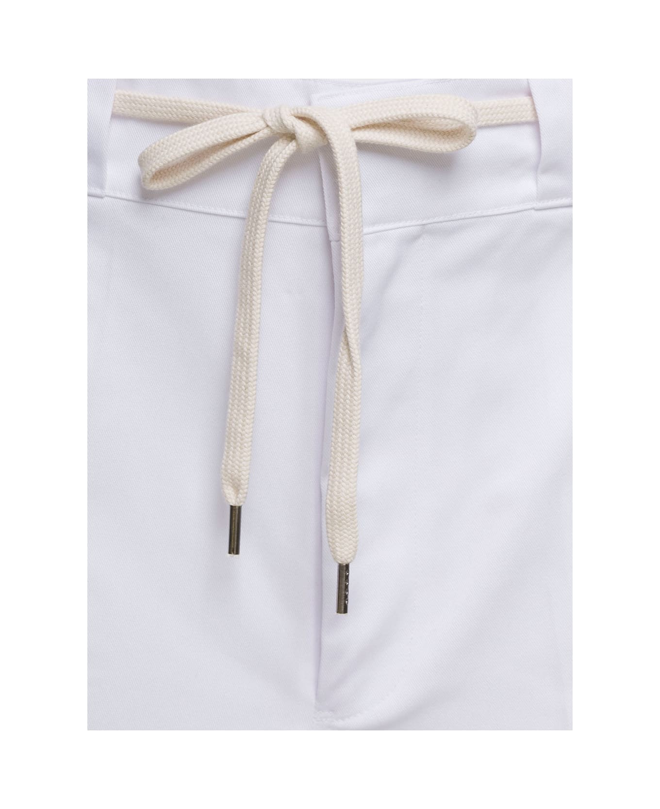 Drôle de Monsieur White Belted Bermuda Shorts With Logo Patch In Cotton Blend Man - White