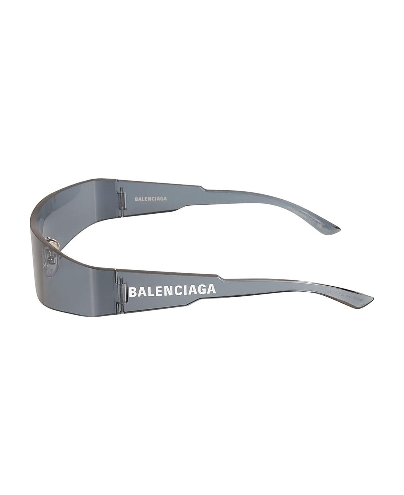 Balenciaga Eyewear Shield-frame charm Sunglasses - Blue