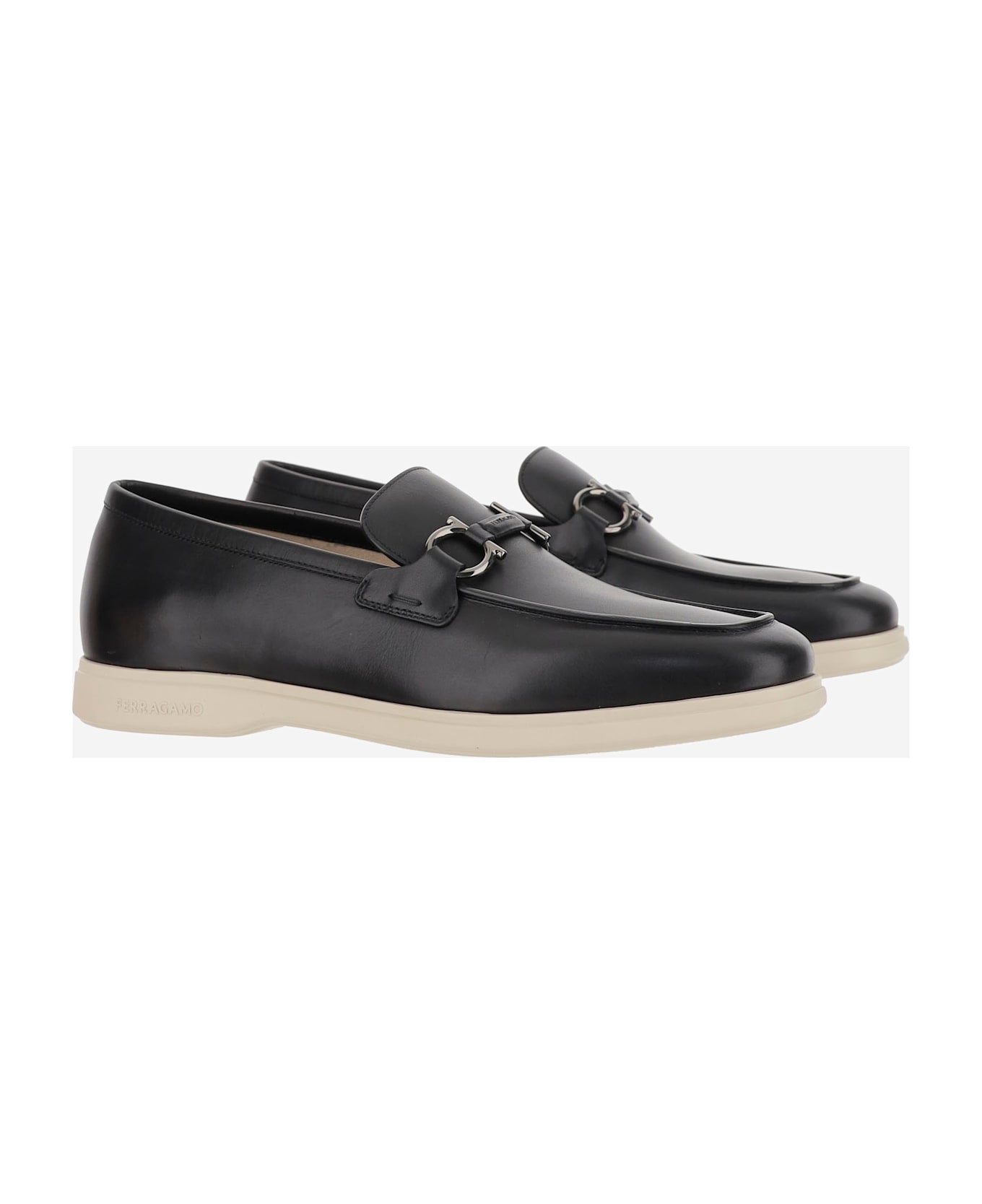 Ferragamo Ganicini Leather Loafers - Black