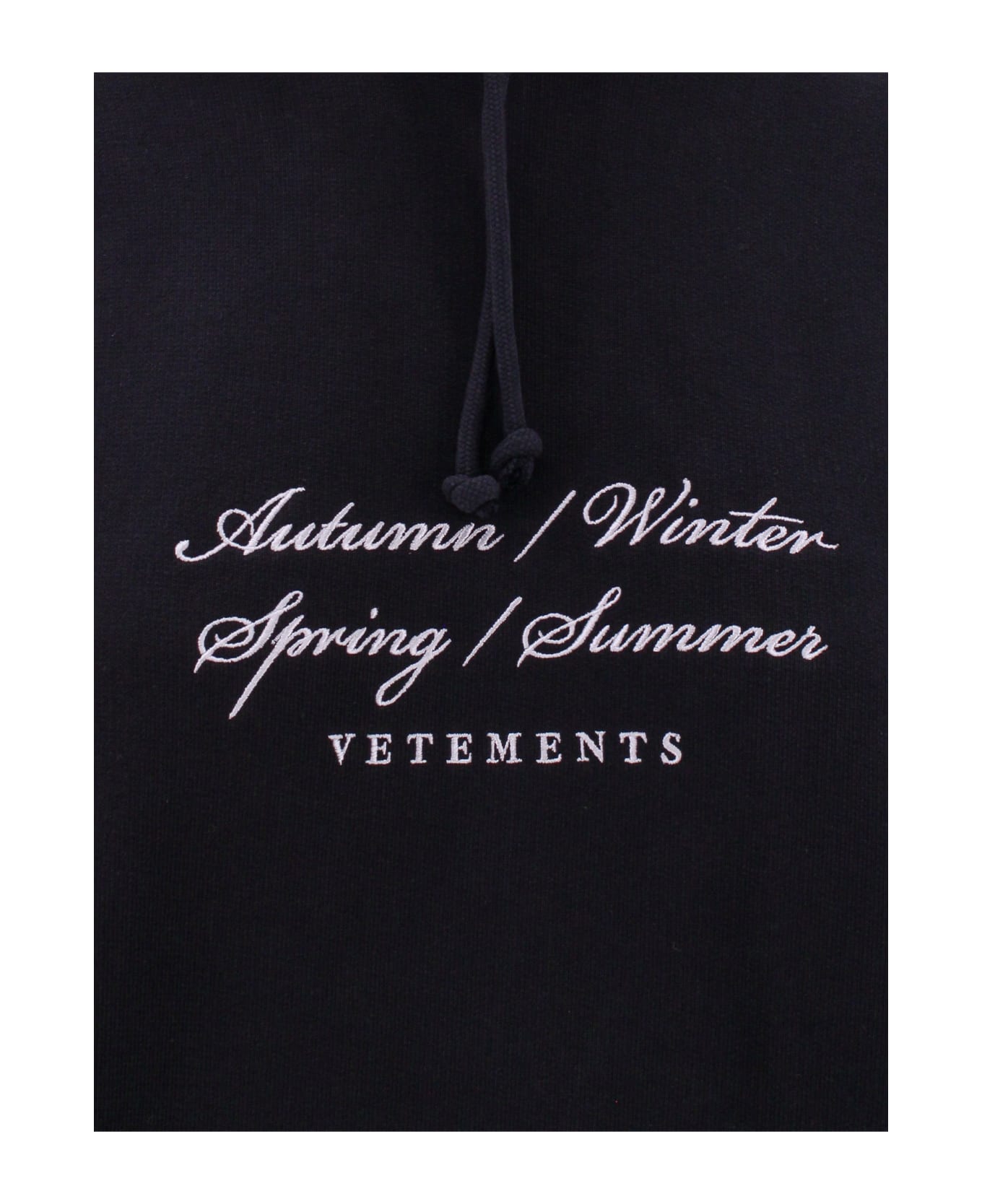 VETEMENTS Sweatshirt - Black