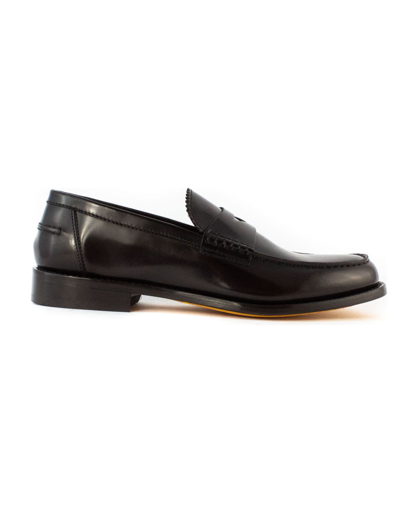 Doucal's Loafer In Black Leather - Marrone ローファー＆デッキシューズ