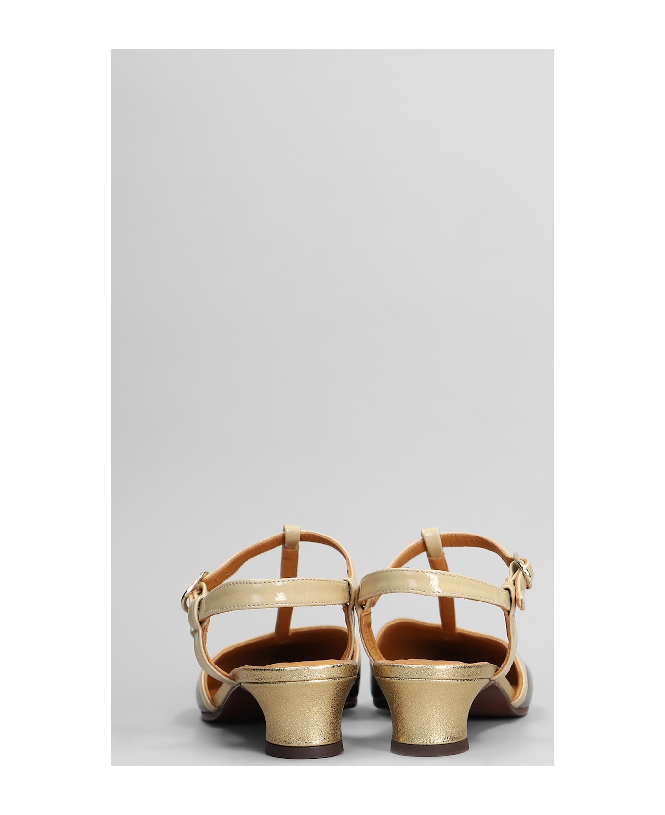 Chie Mihara Pumps In Black Patent Leather - black