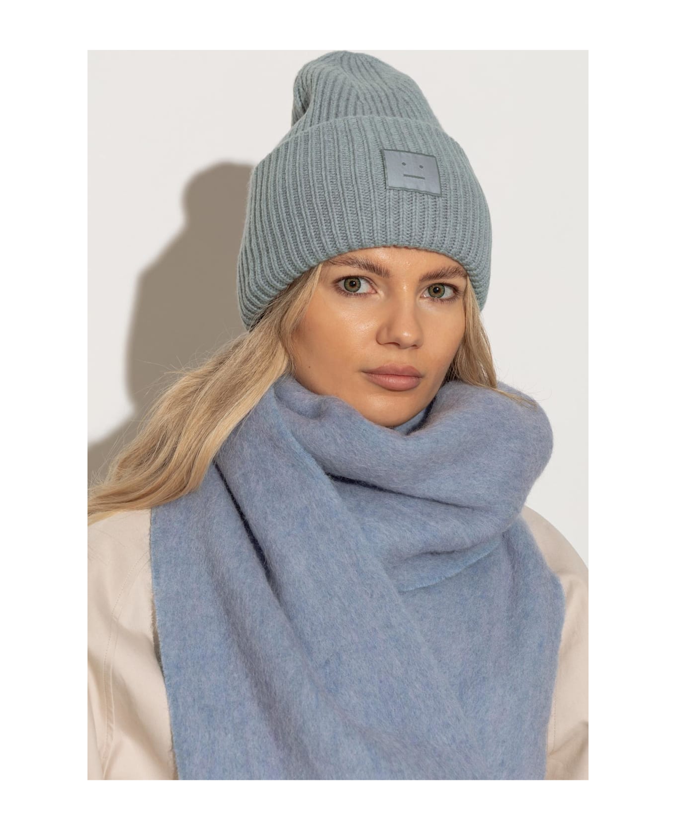 Acne Studios Wool Beanie With Logo - DUSTY BLUE