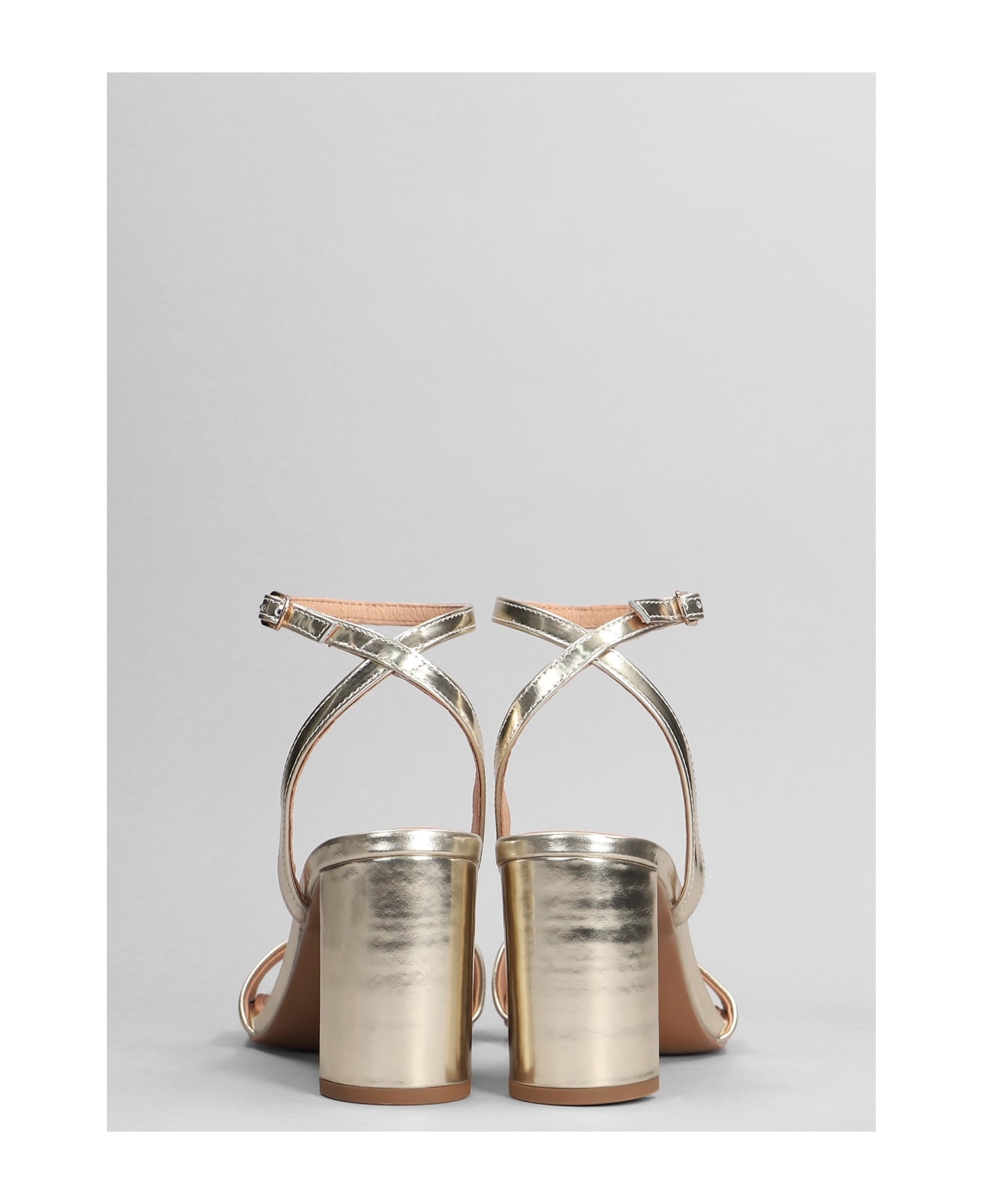 Bibi Lou Aster Sandals In Gold Leather - gold サンダル
