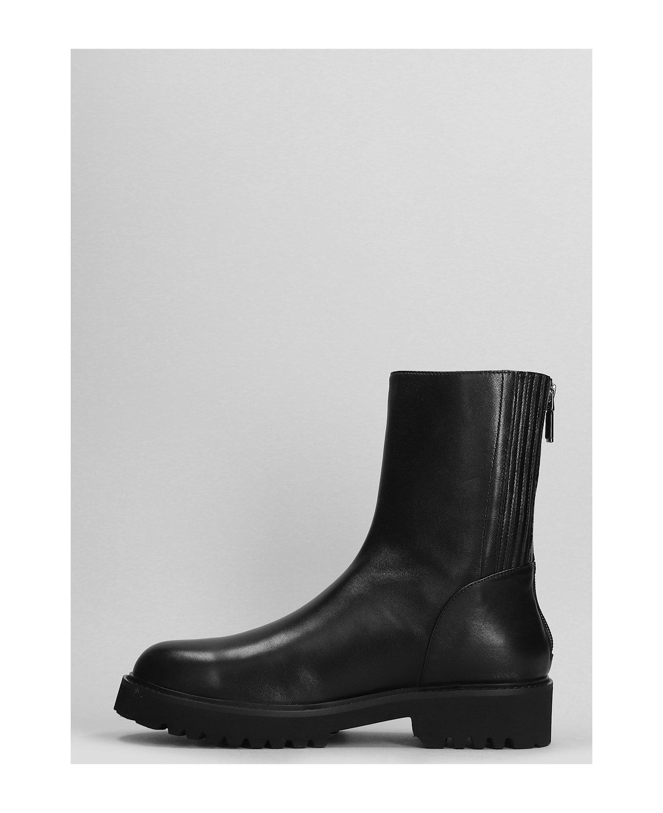 Lola Cruz Eliz Combat Boots In Black Leather - black