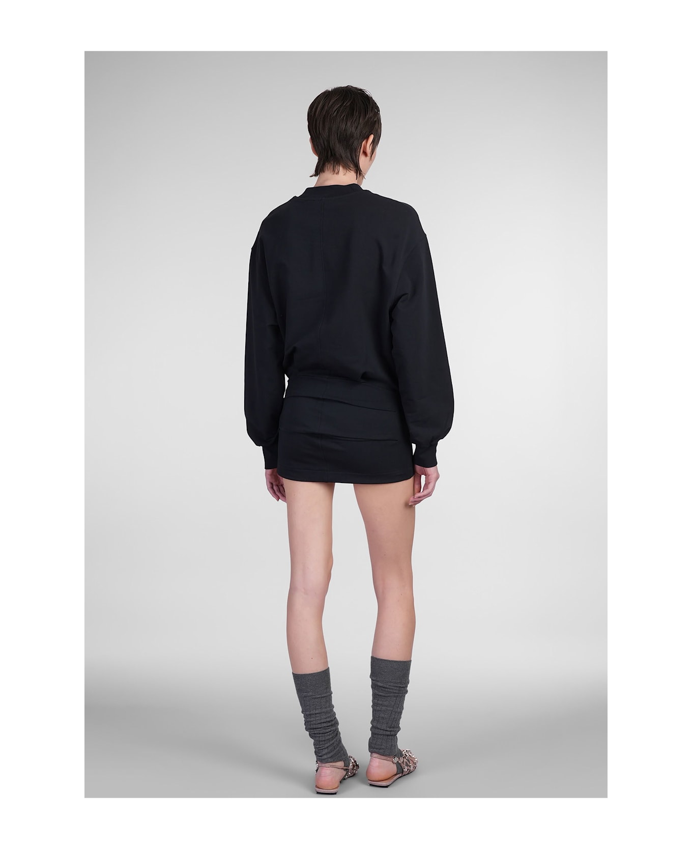 In Black Cotton - Thumbnail 4