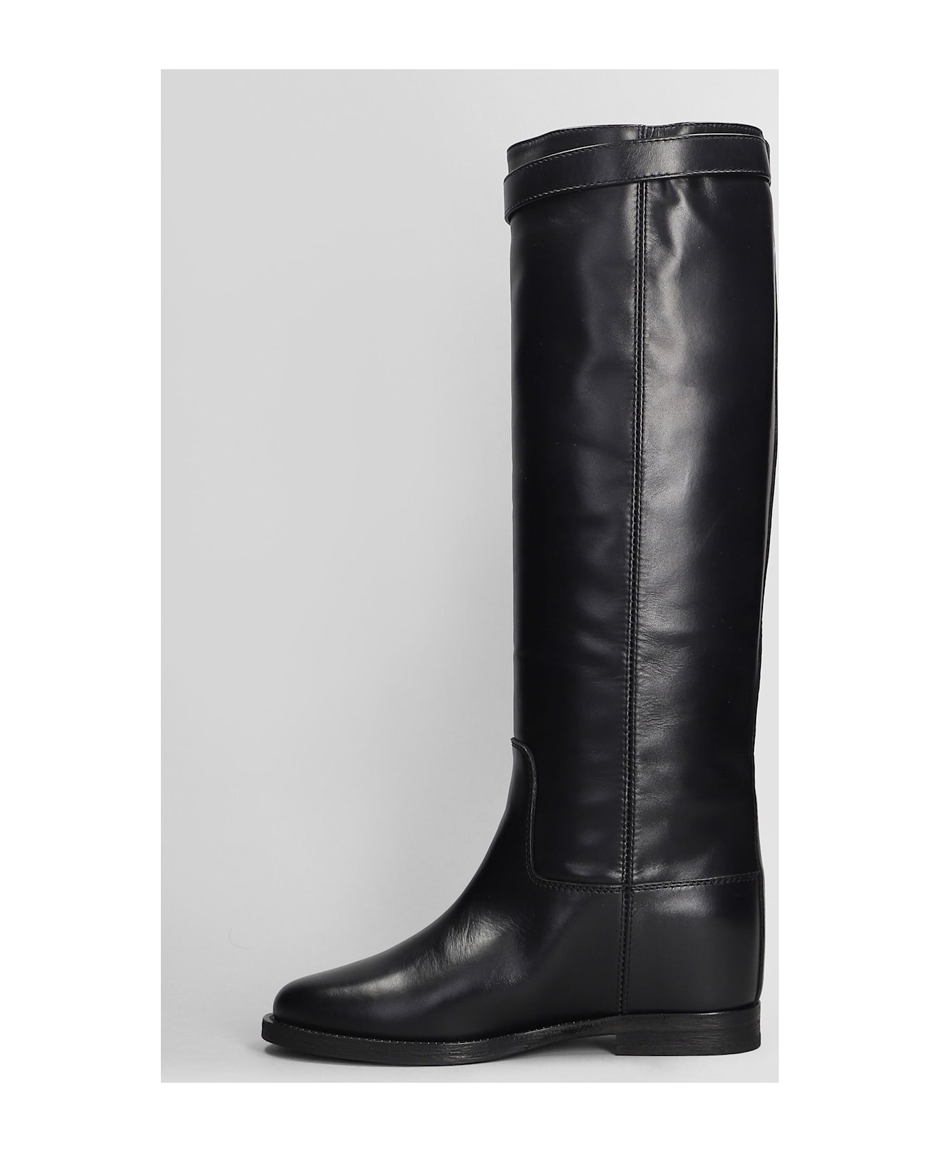 Via Roma 15 In Black Leather - black