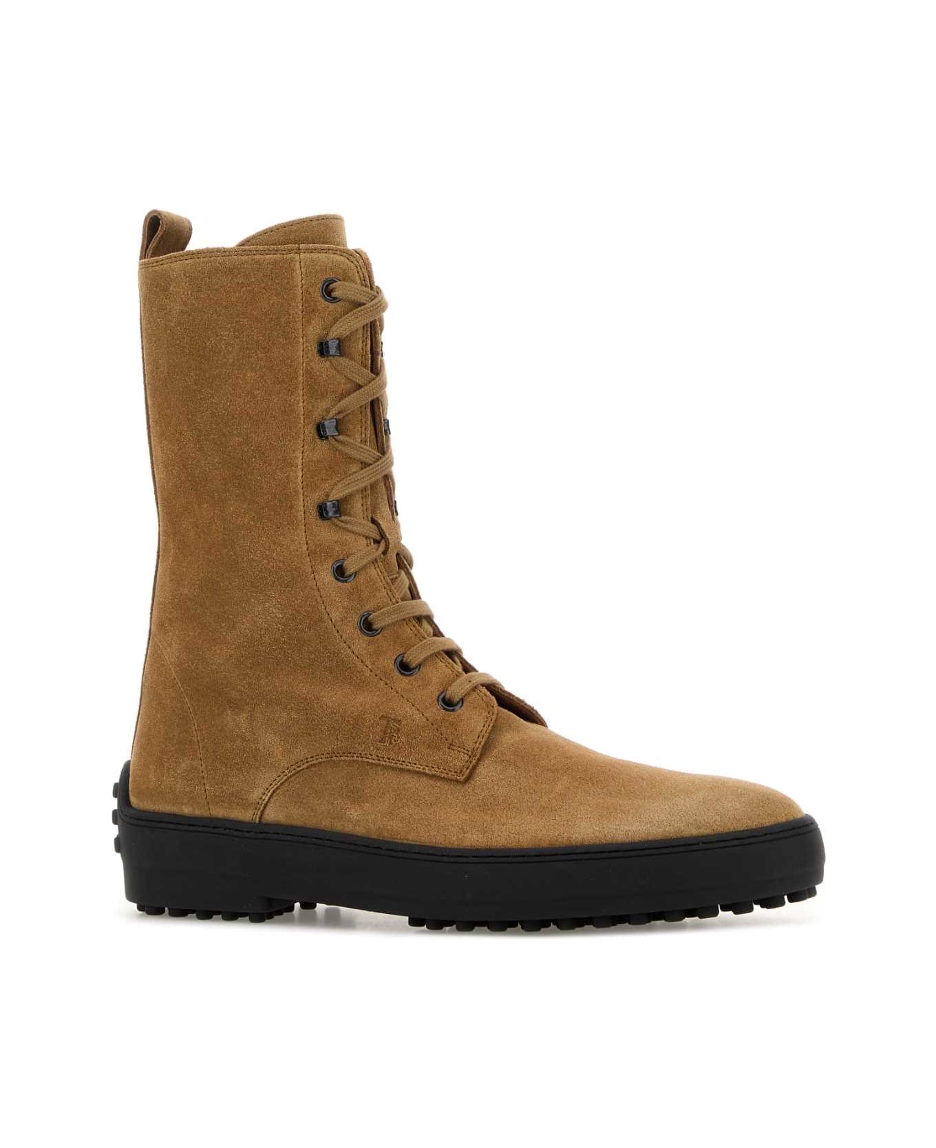 Tod
s Camel Suede Winter Ankle Boots - S816