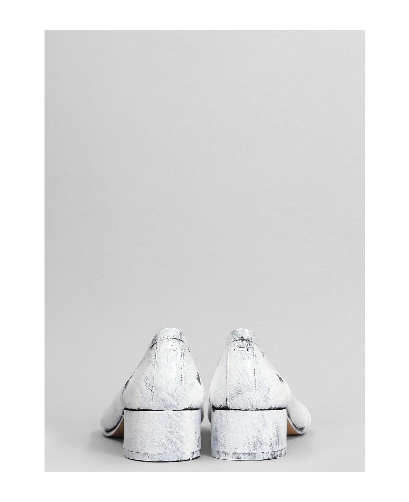Maison Margiela Tabi Ballet Flats In White Leather - white