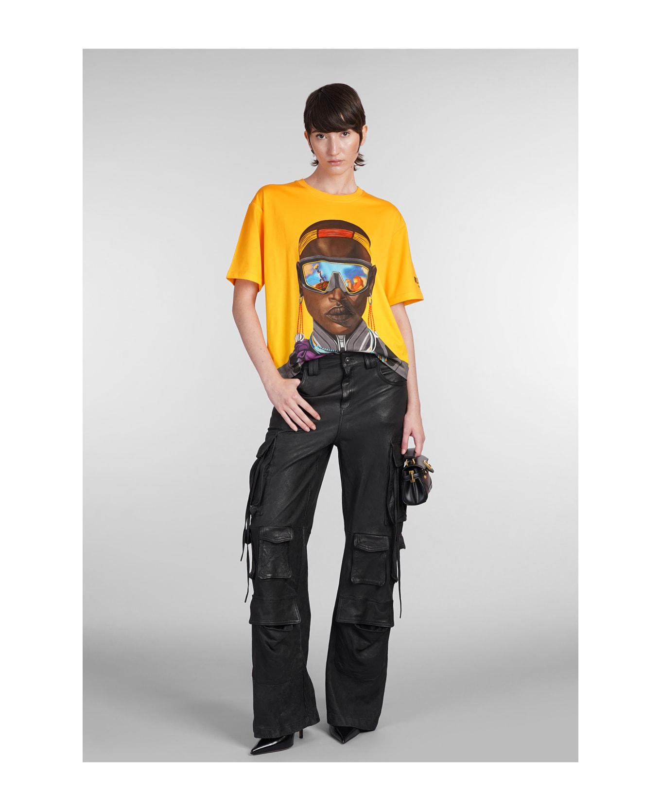 Balmain T-shirt In Yellow Cotton - yellow