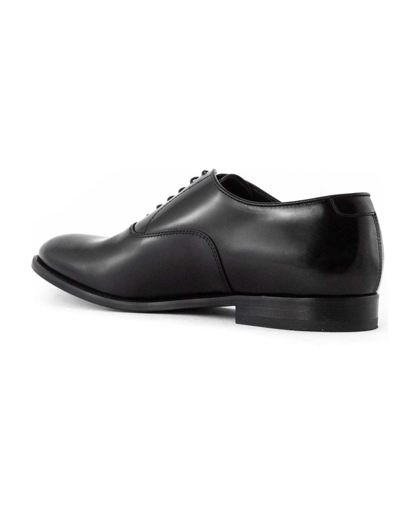 Doucal's Oxford Black Leather Laced Shoes - Black ローファー＆デッキシューズ