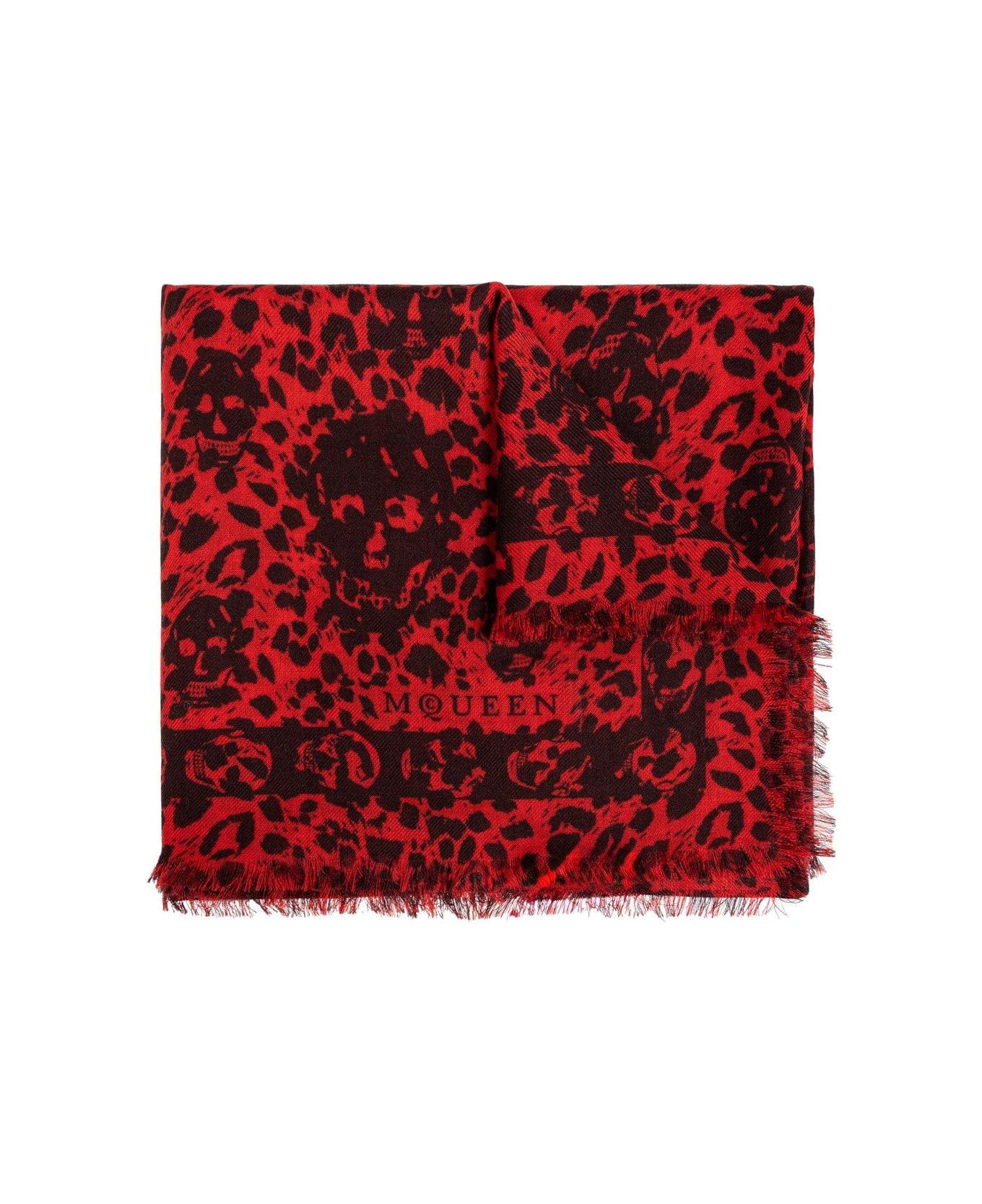 Alexander McQueen Leopard Printed Fringed-edge Scarf - Rosso e Nero