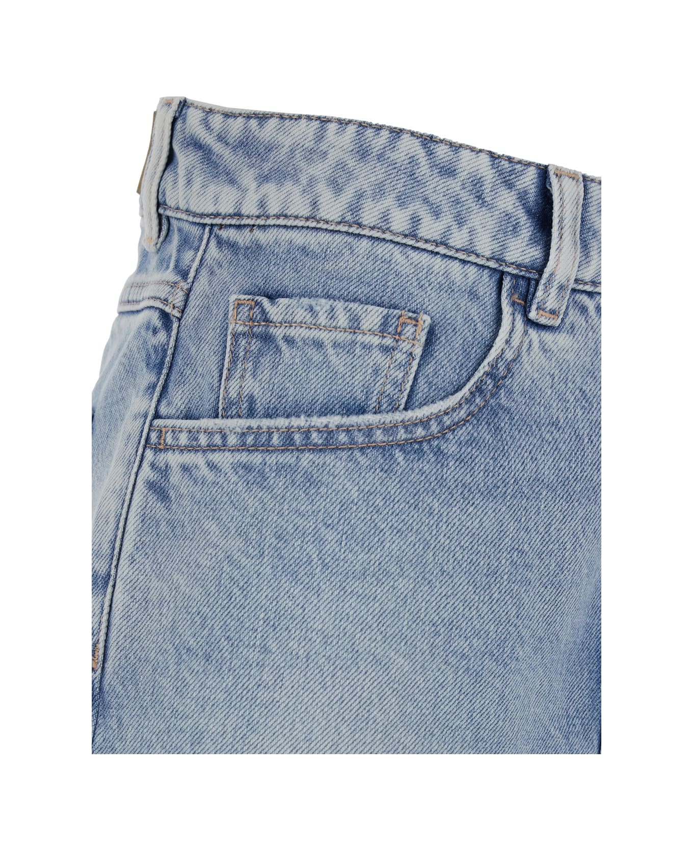 Icon Denim Straight Leg Jean - Medium Waist - Light blue
