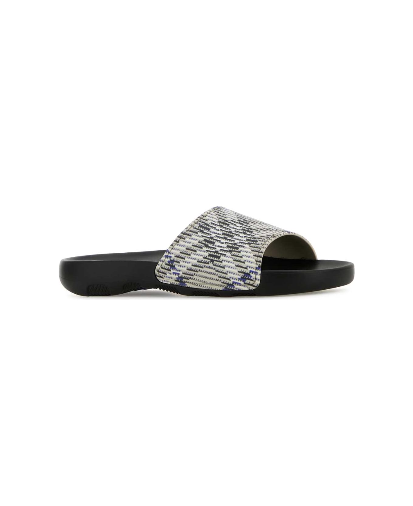 Burberry Printed Rubber Slippers - LICHENIPCHECK