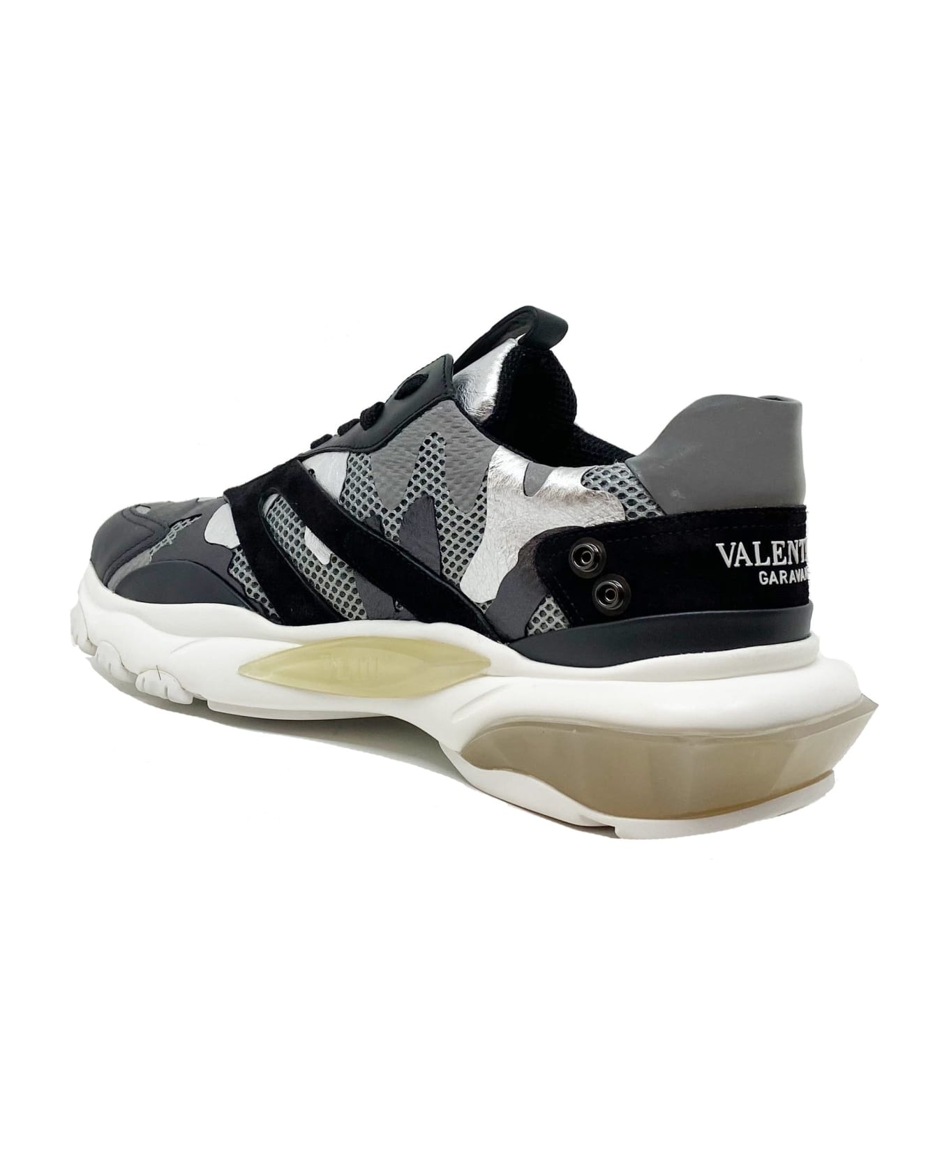 Valentino Garavani Bounce Leather Sneakers - Black