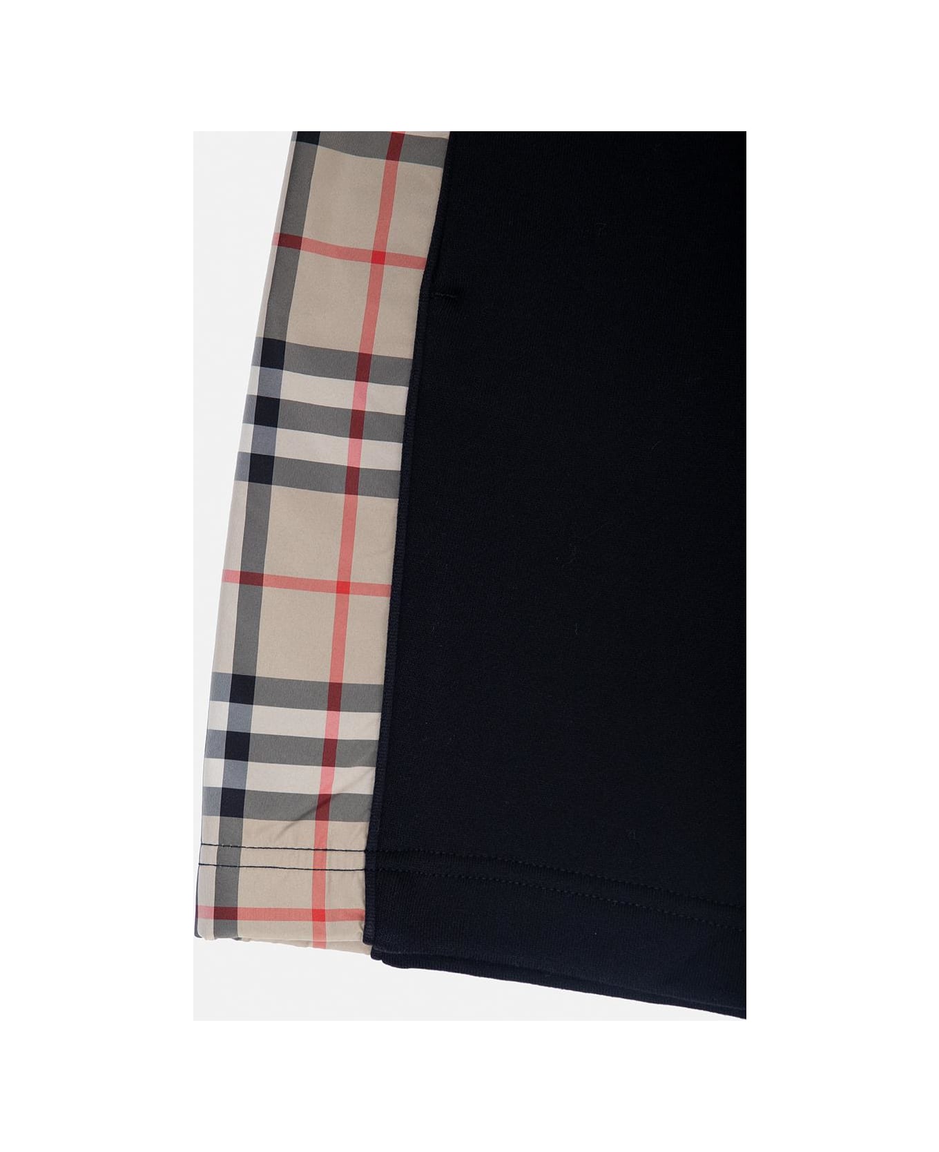 Burberry 'nolen' Patterned Shorts - Black