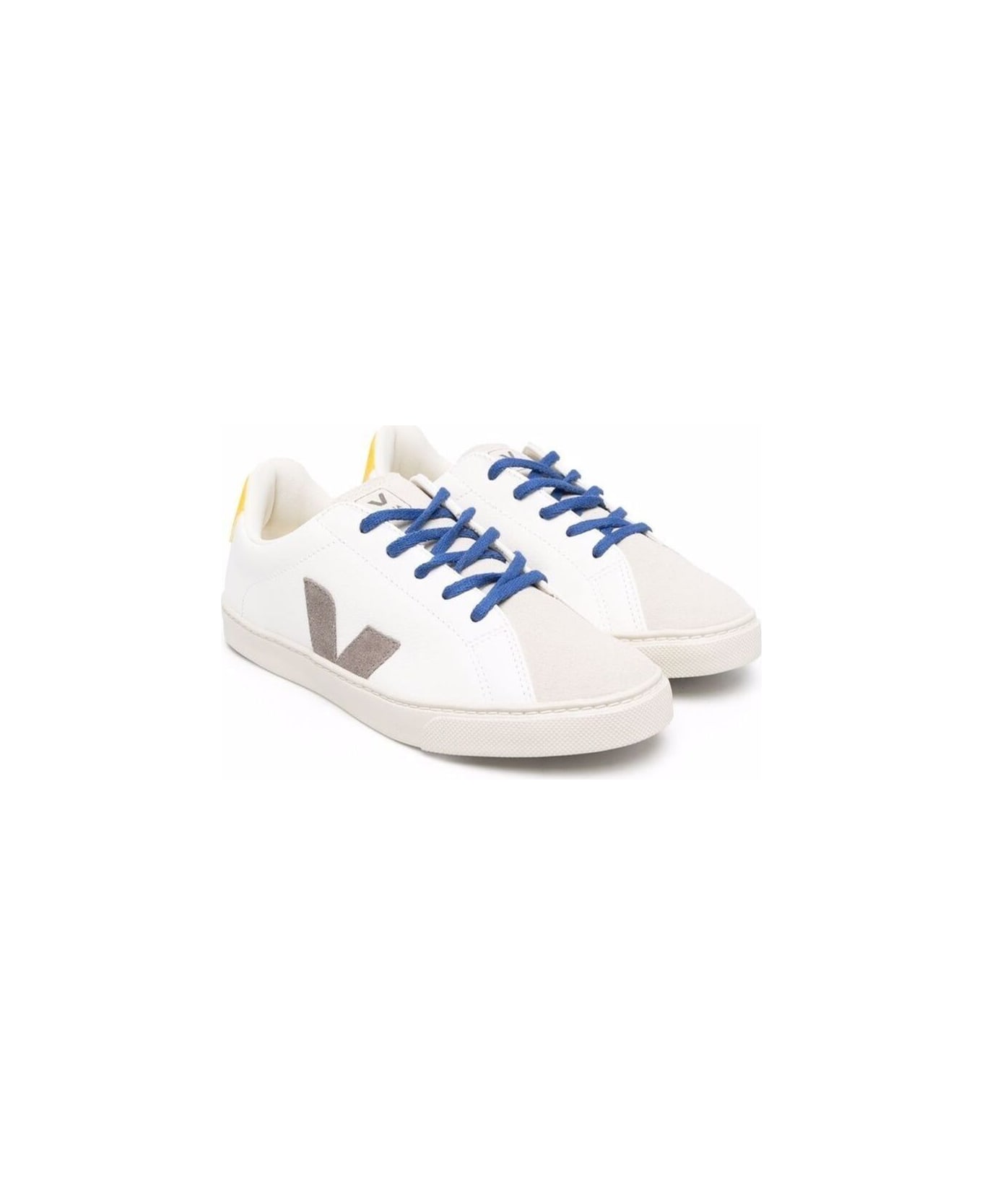 Veja Small Esplar Laces  Chromefree Leather - White