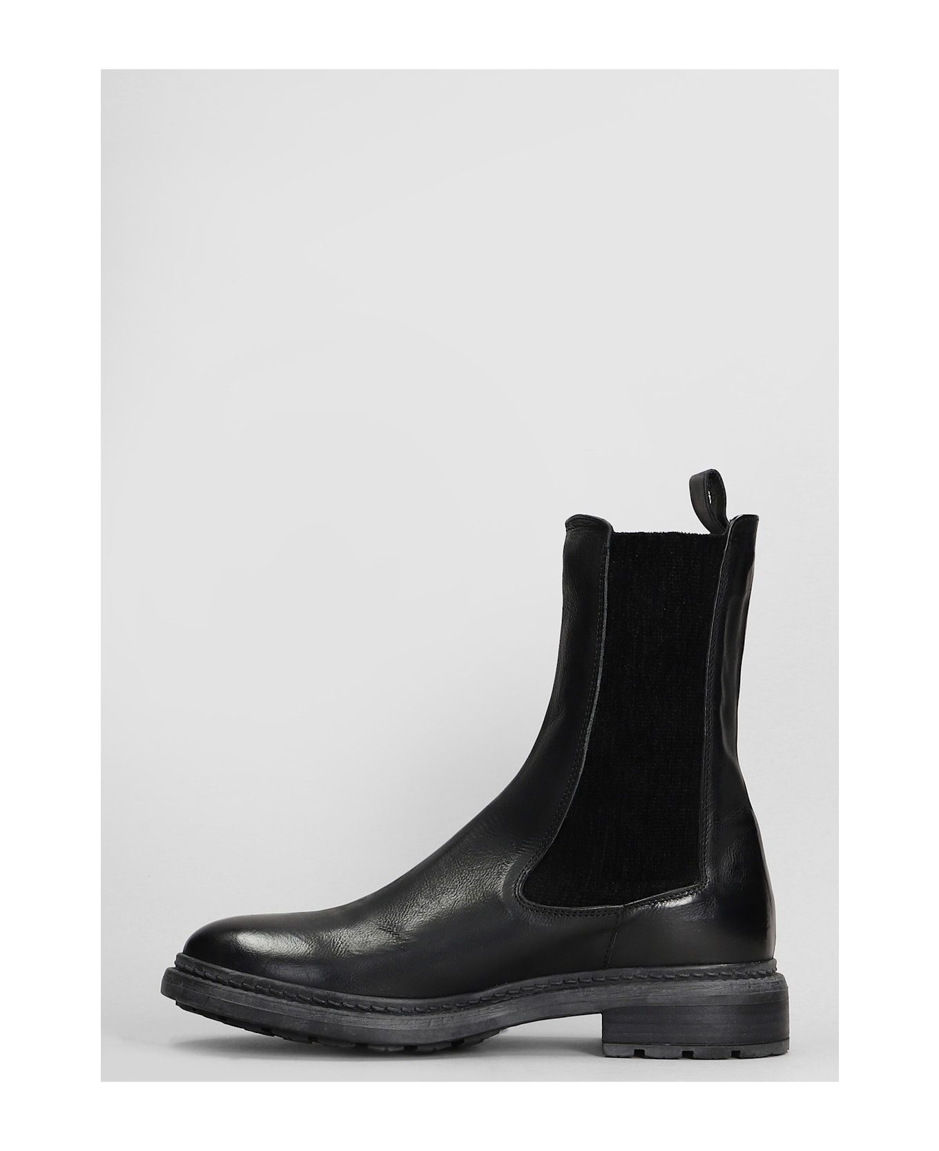 Julie Dee Combat Boots In Black Leather - black