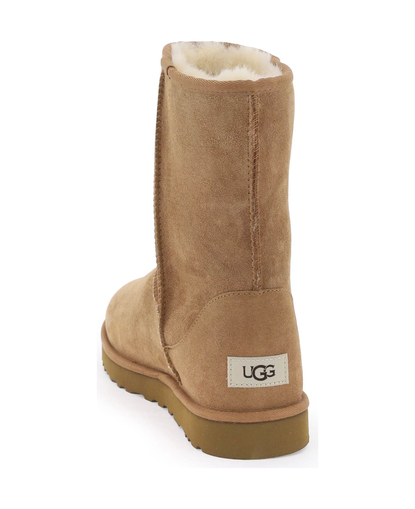 UGG Classic Short Boots - CHESTNUT (Beige)