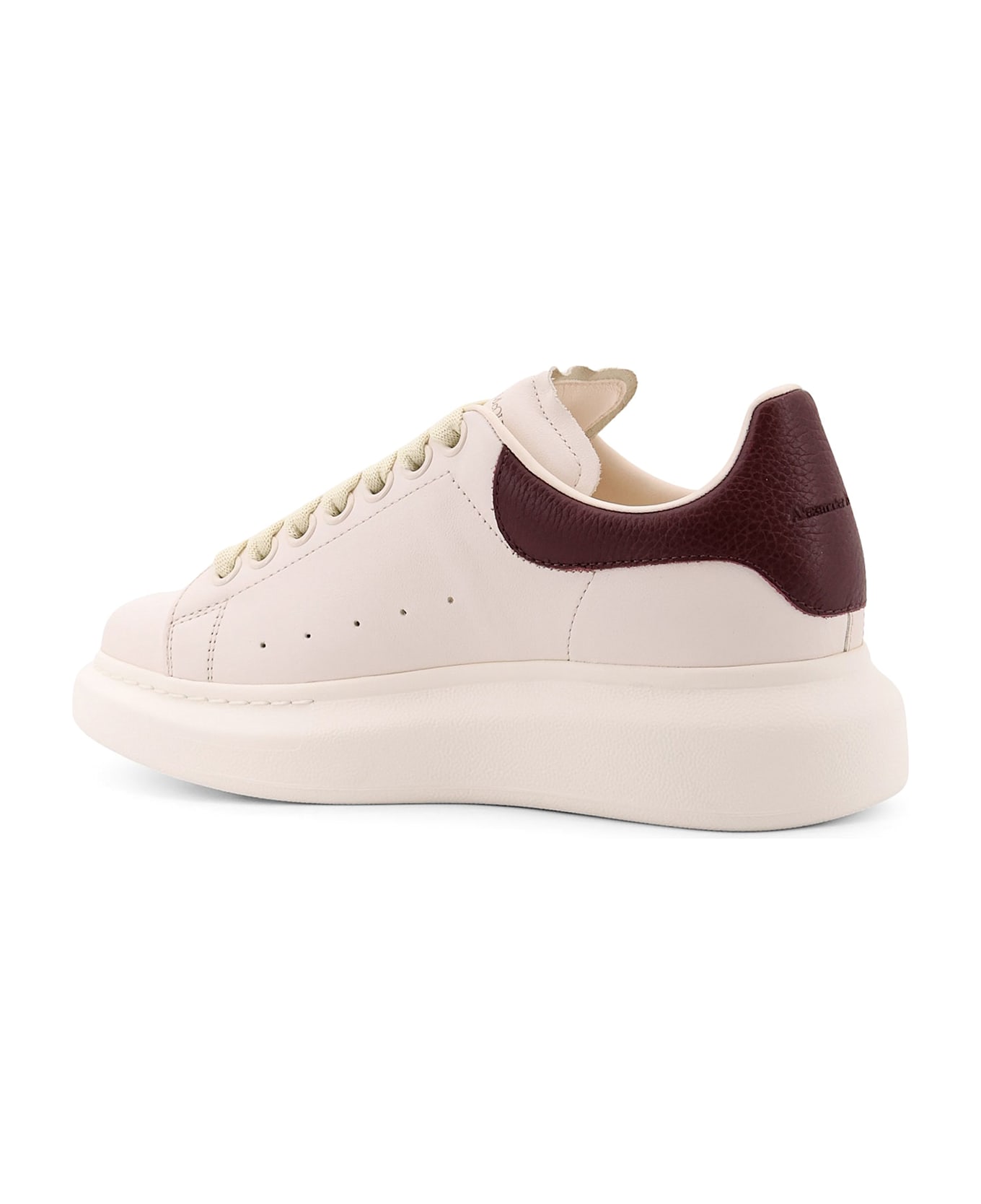Alexander McQueen Oversize Leather Sneakers With Back Contrasting Patch - White