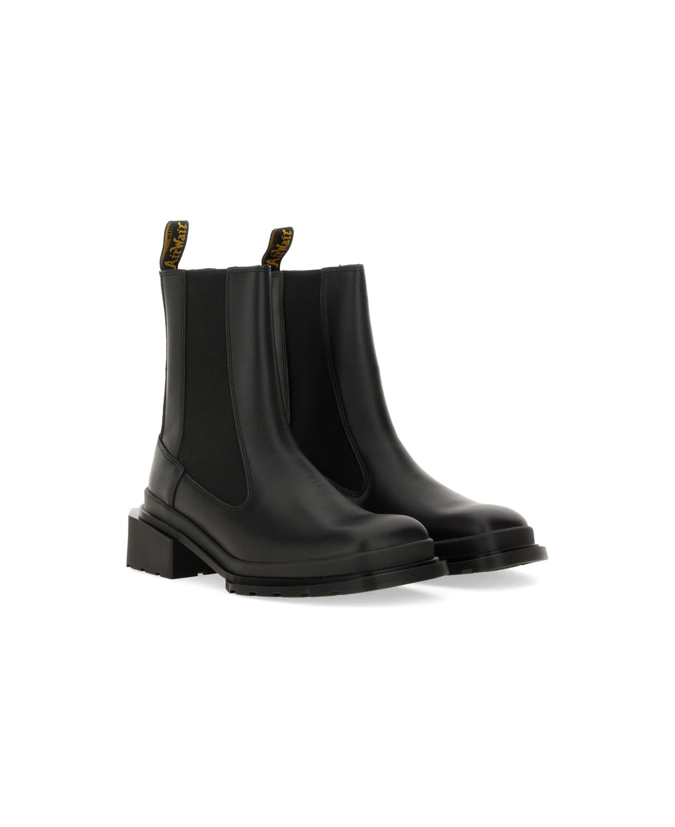 Dr. Martens Maybole Chelsea Boot - BLACK