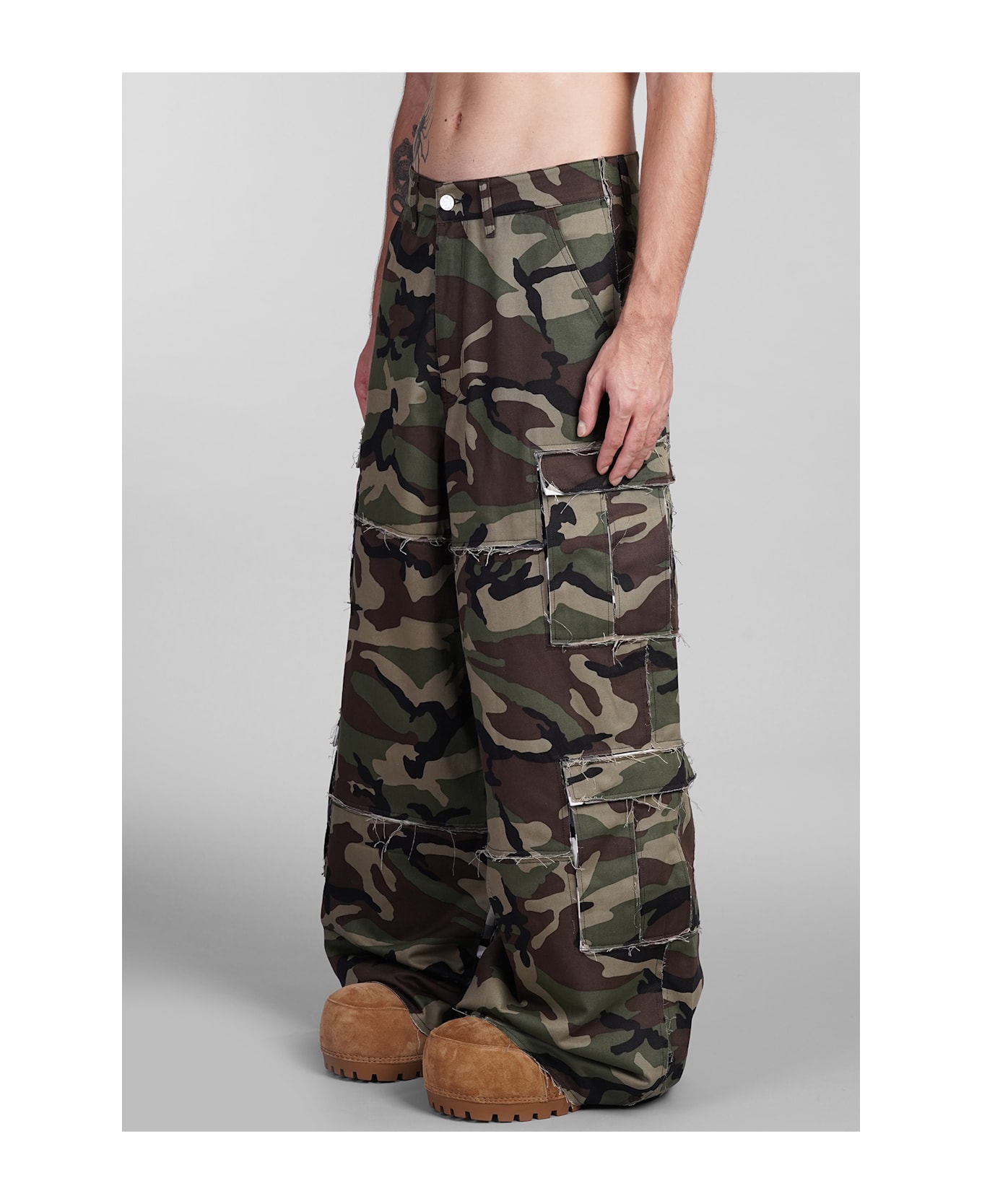 VETEMENTS Pants In Camouflage Cotton - camouflage